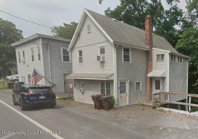 539 Bridge Street 1