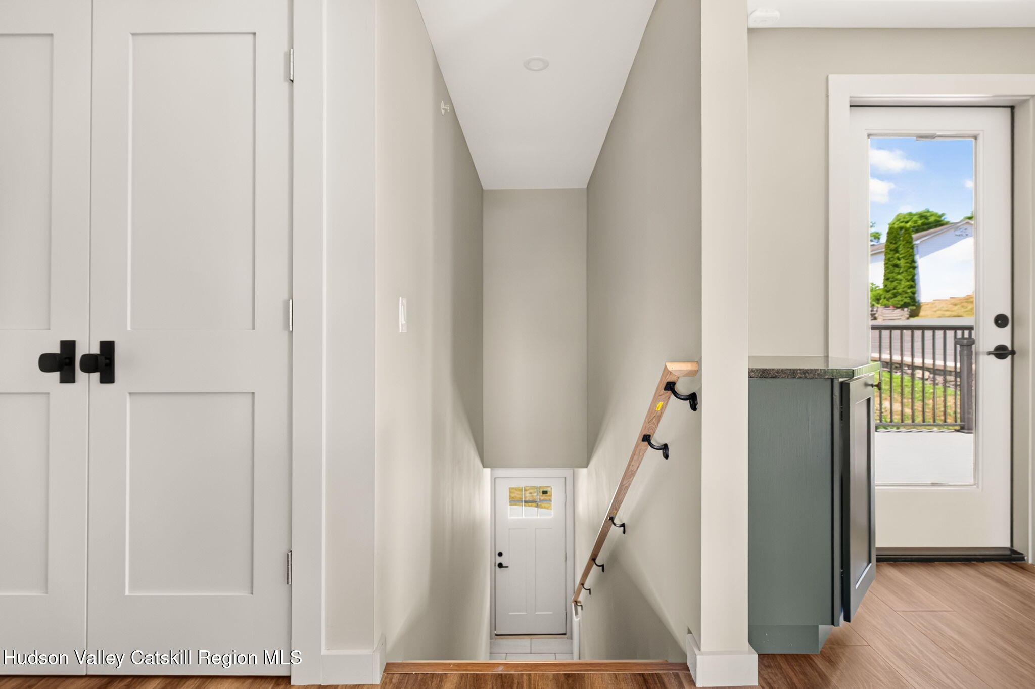 176 Hudson Street 4