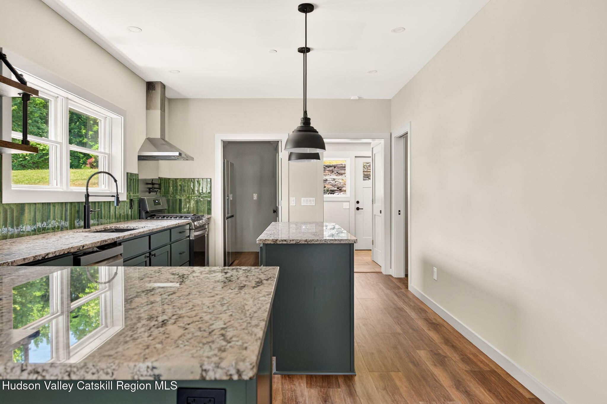176 Hudson Street 3