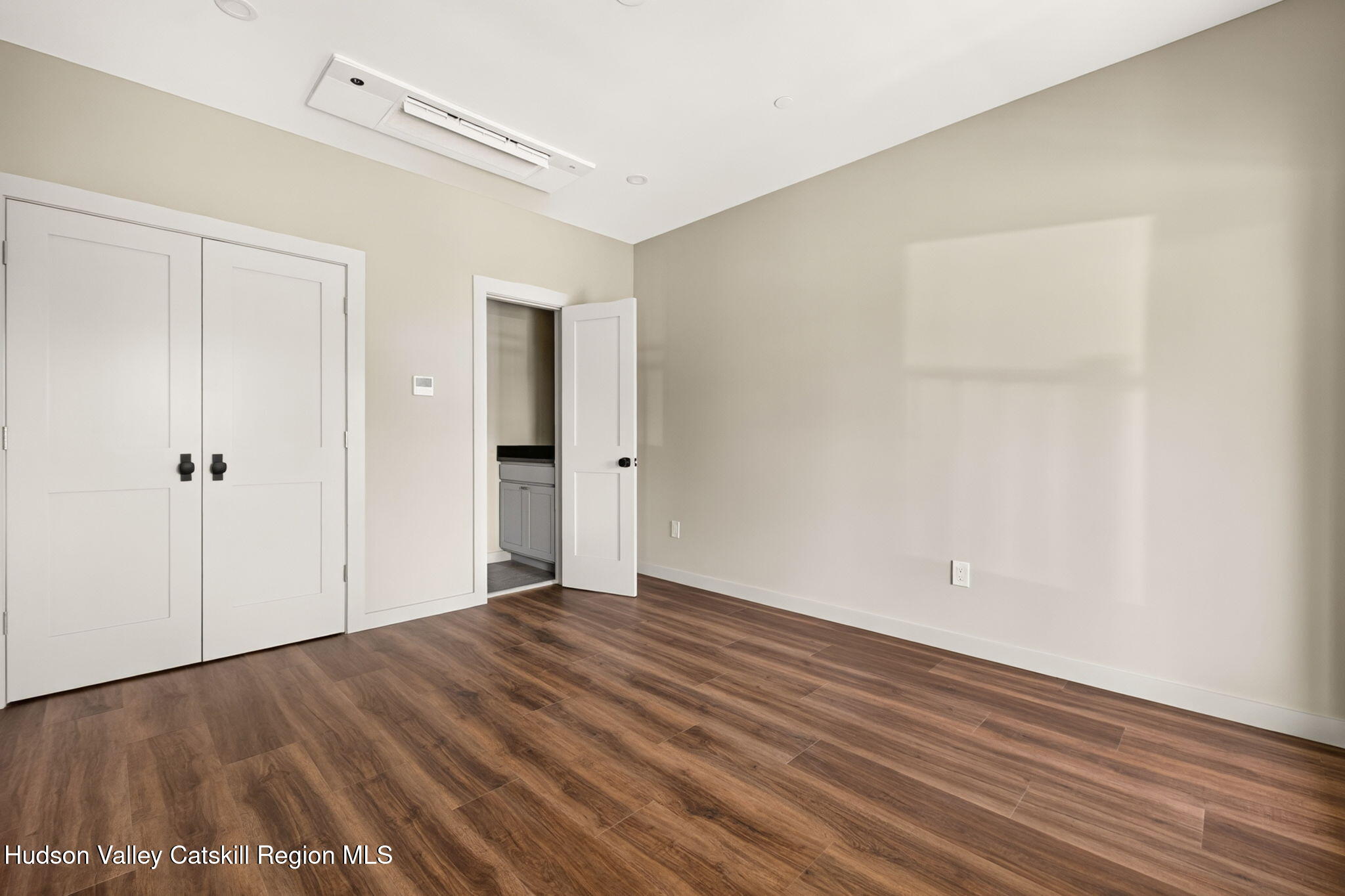 176 Hudson Street 3