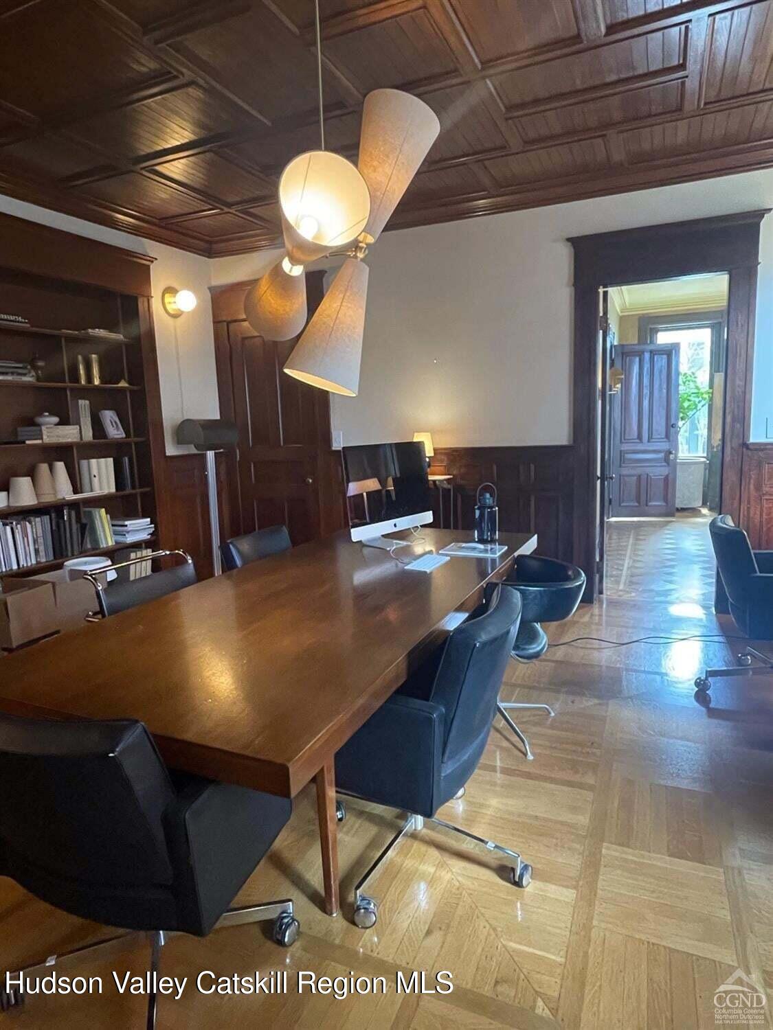 420 Warren Street 1l