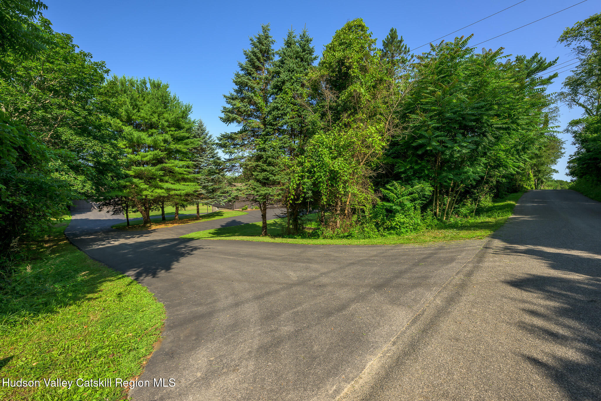 18 Schoolteacher Road