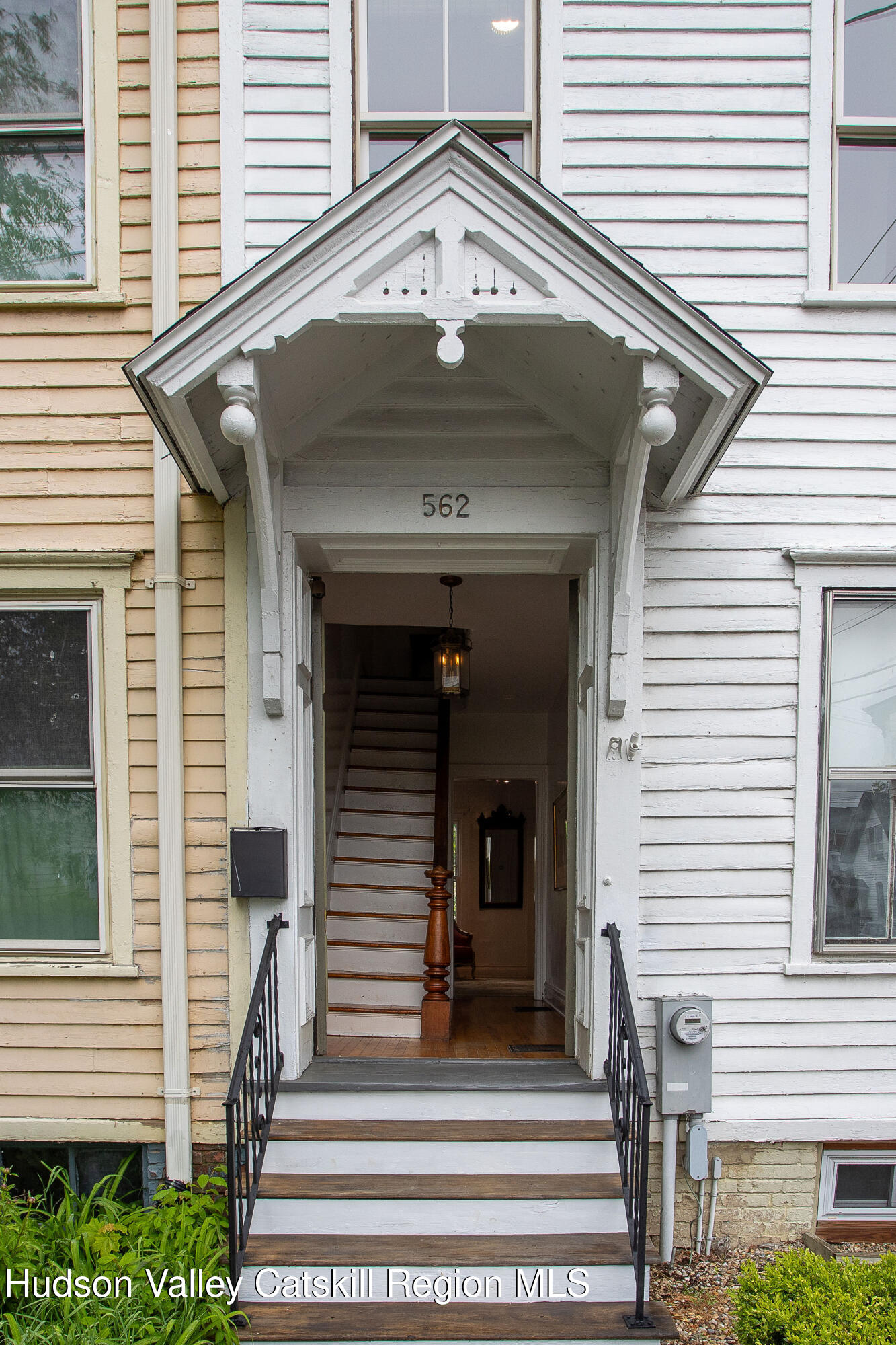 562 State Street
