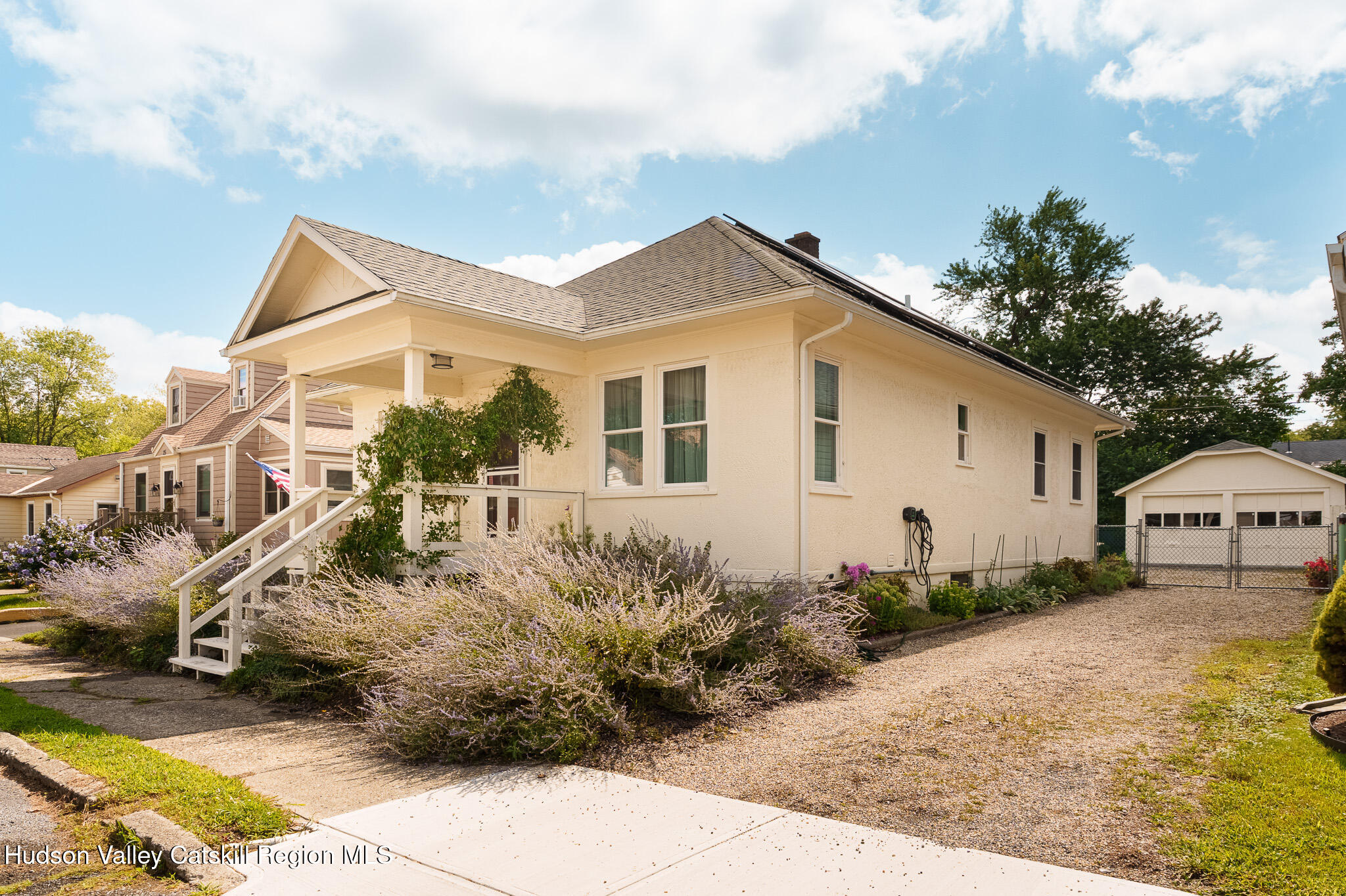23 Janis Street