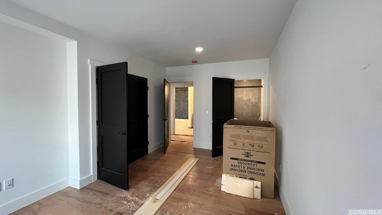 406 Main Street #2e