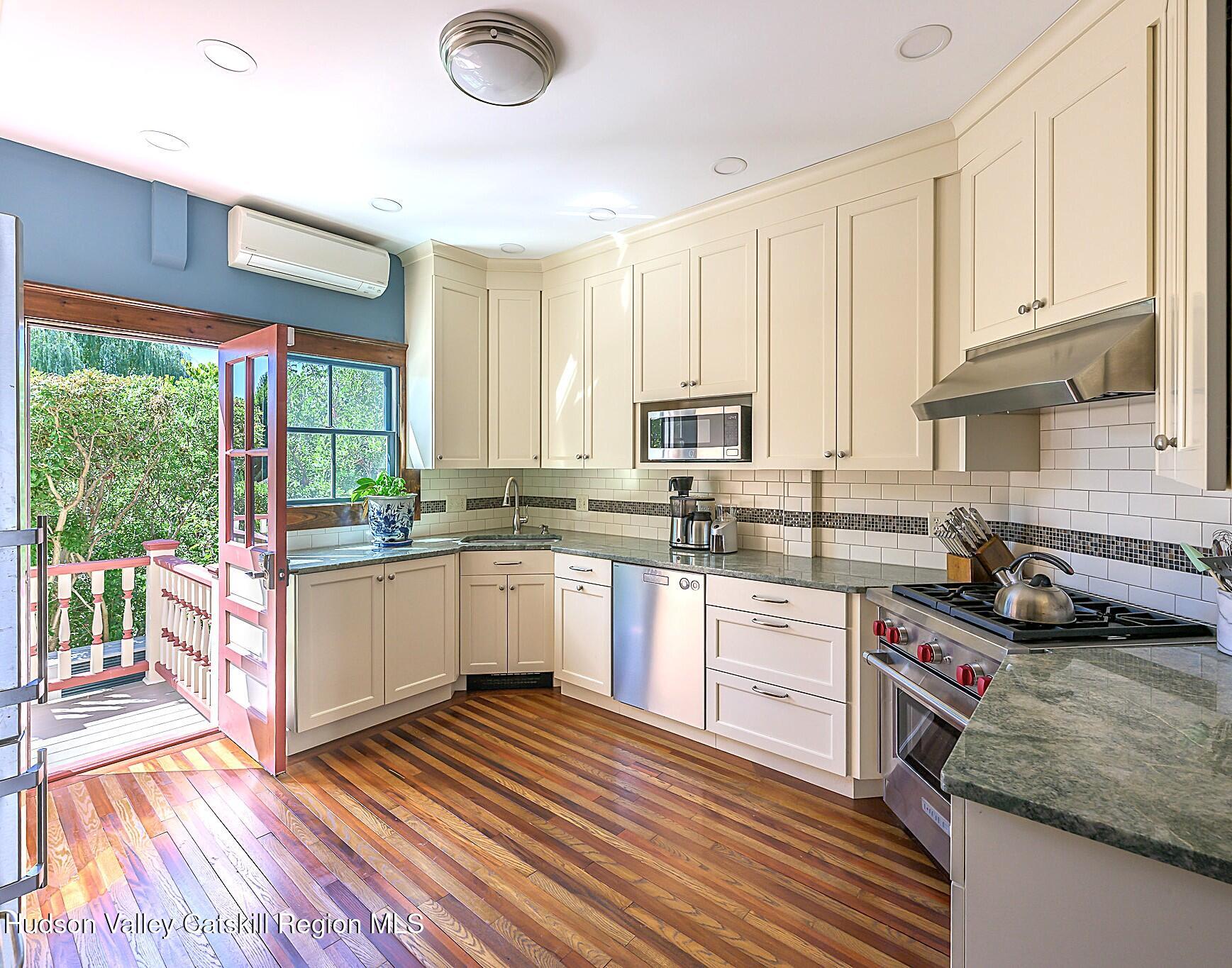 525-527 Union Street