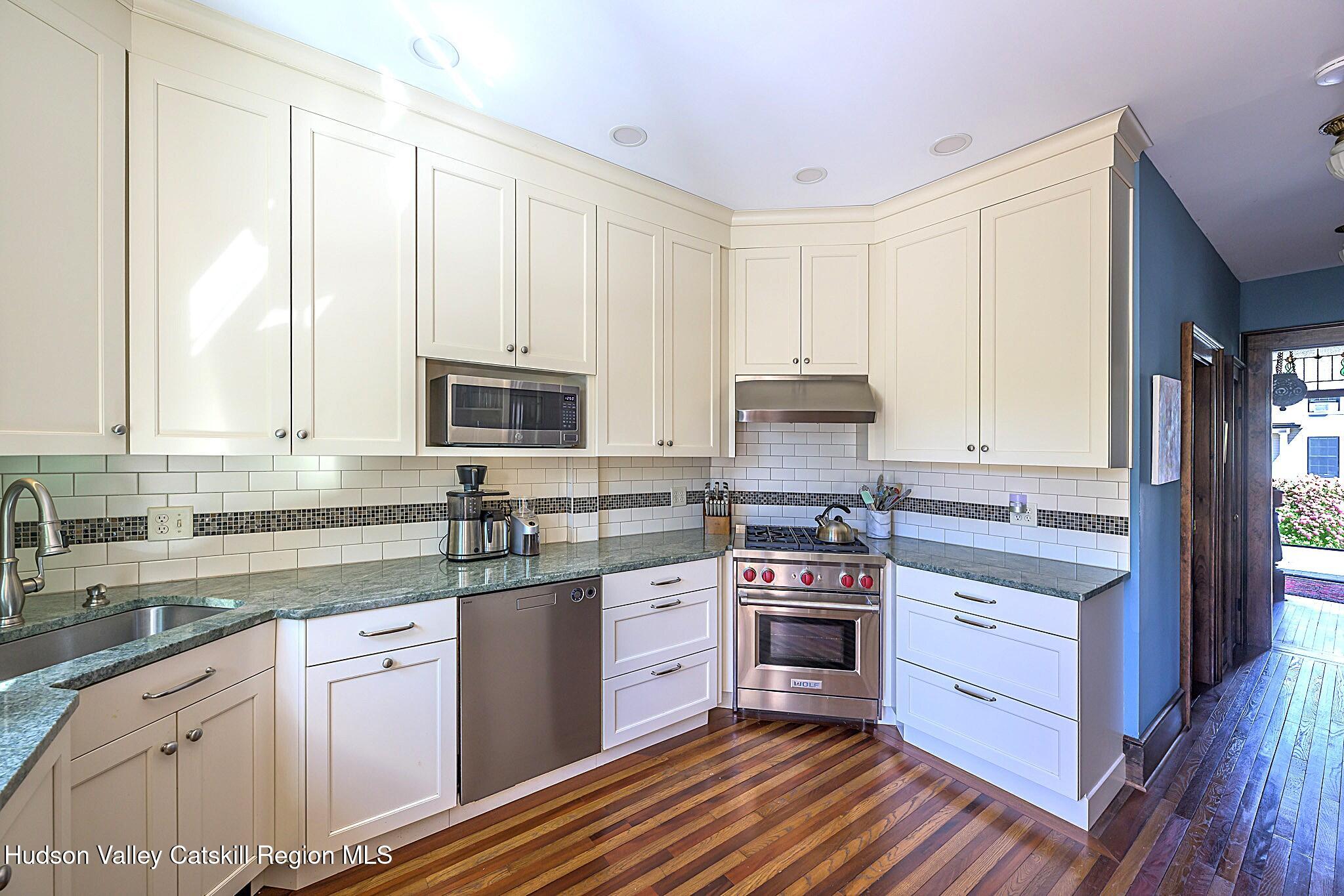 525-527 Union Street
