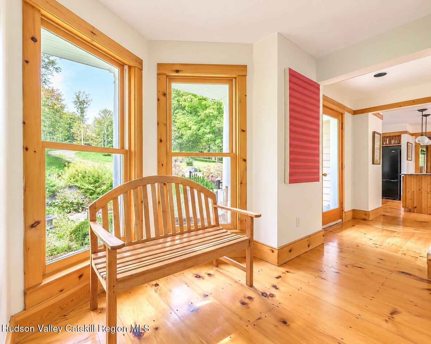 62 Knapp Hollow Lane