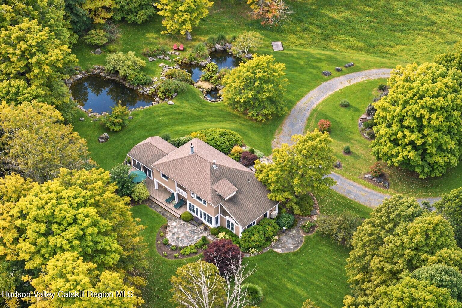 62 Knapp Hollow Lane