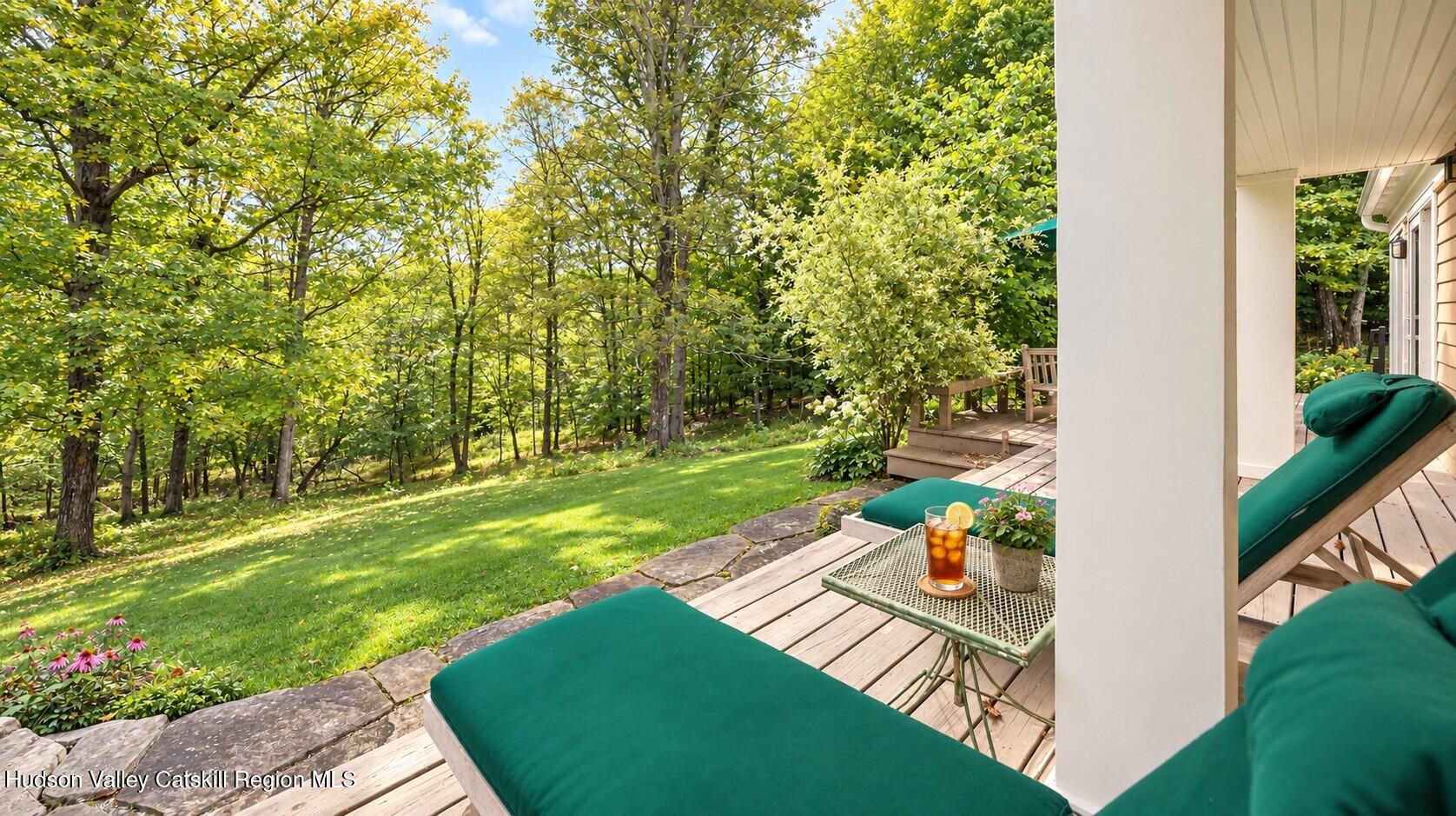 62 Knapp Hollow Lane