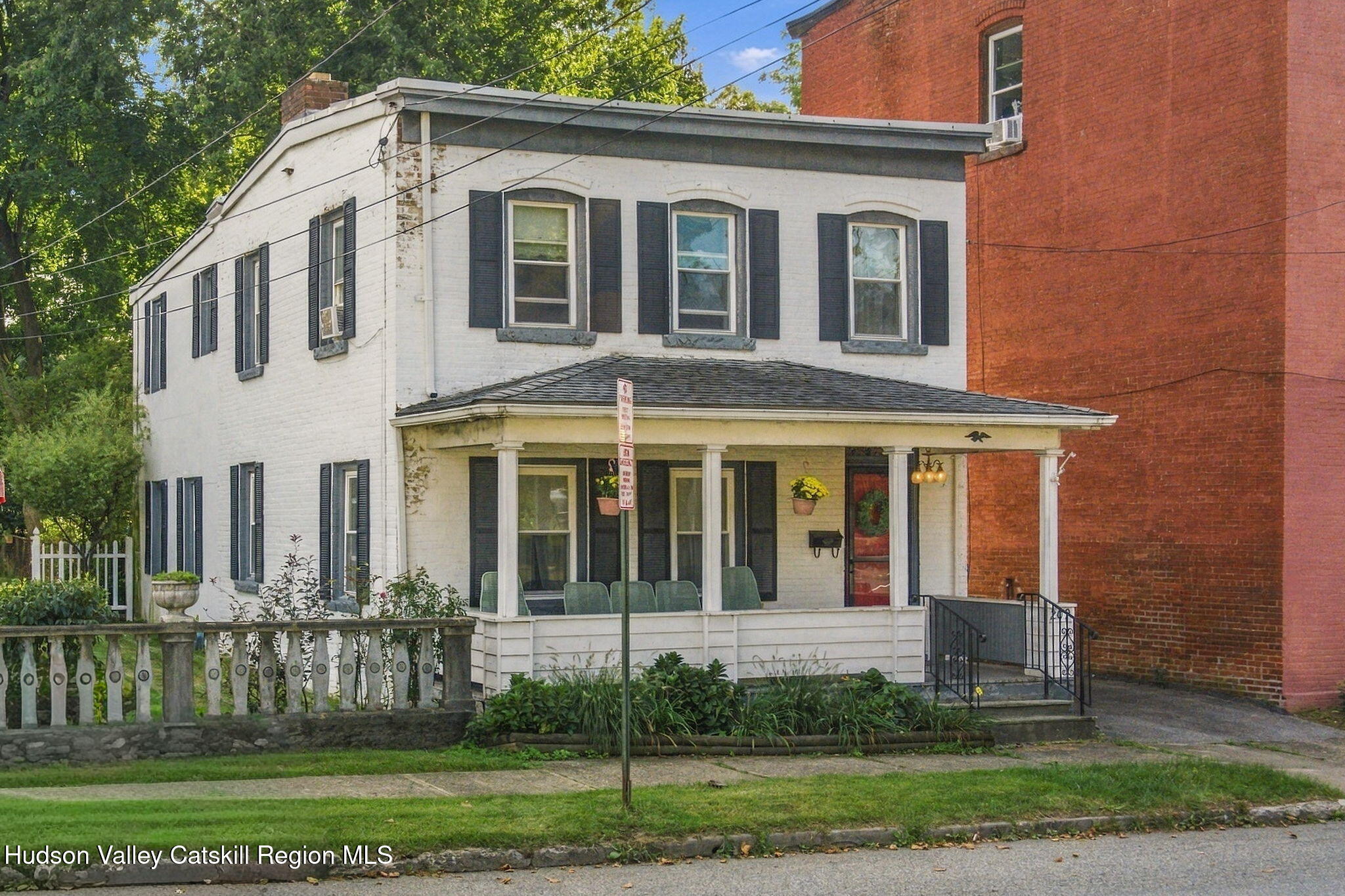 209 Gidney Avenue