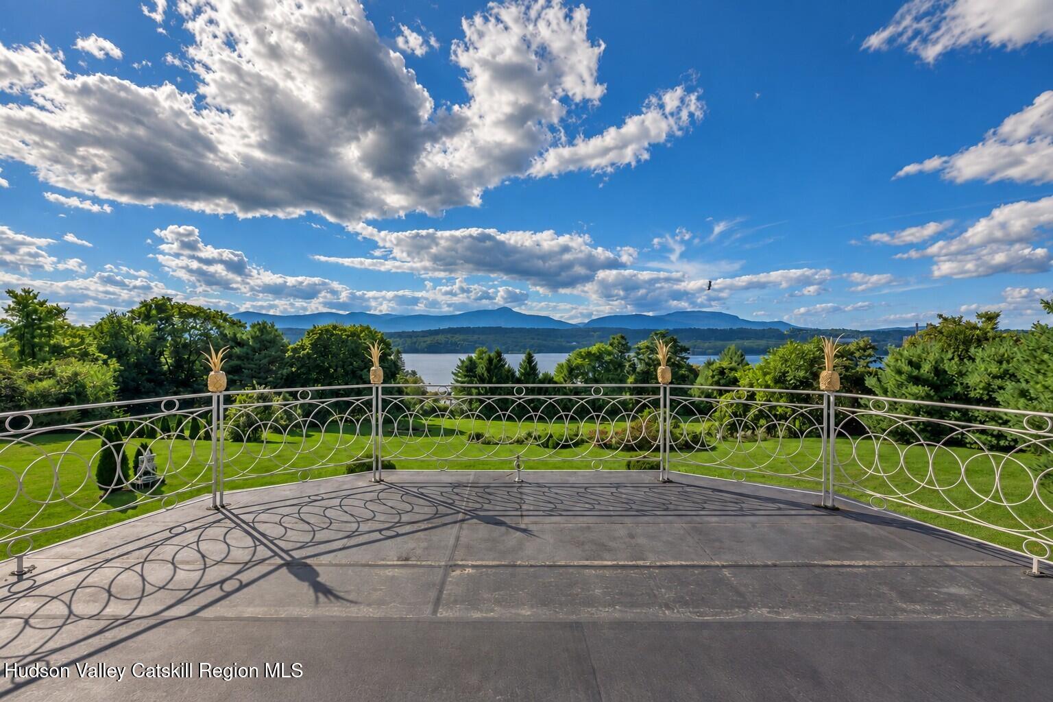 1166 Woods Road
