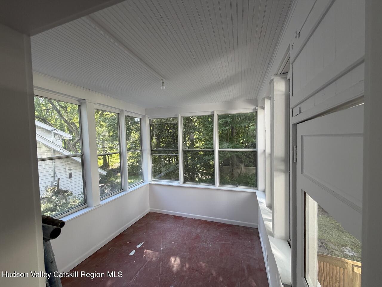 22 Maple Avenue 1