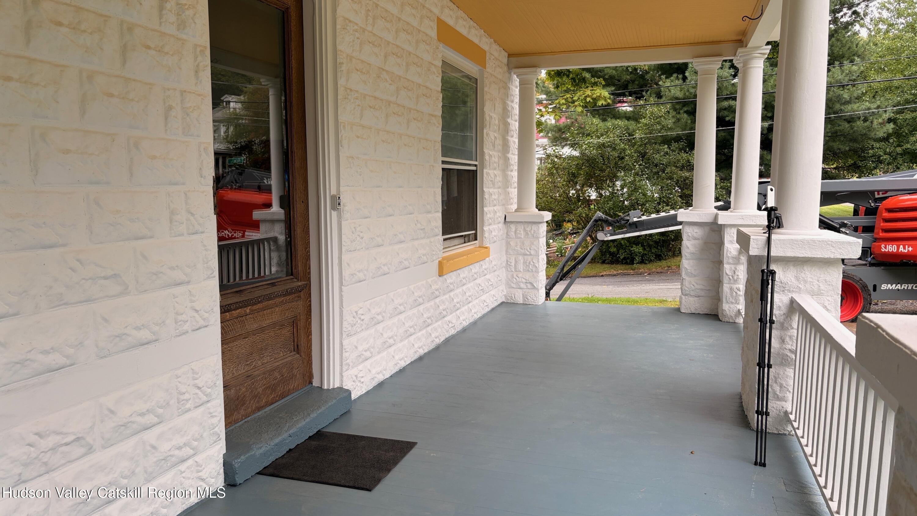 22 Maple Avenue 1