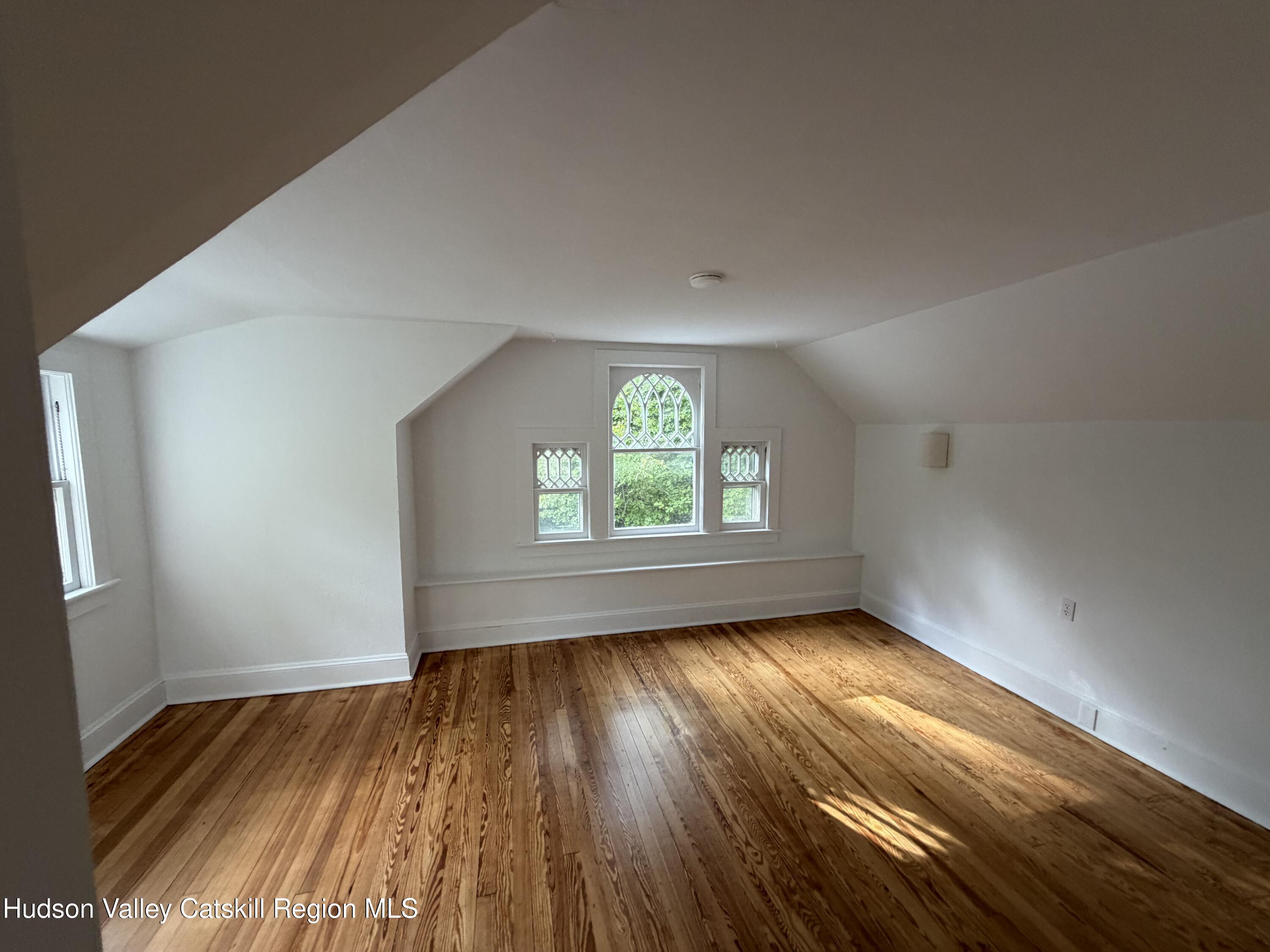 22 Maple Avenue 3