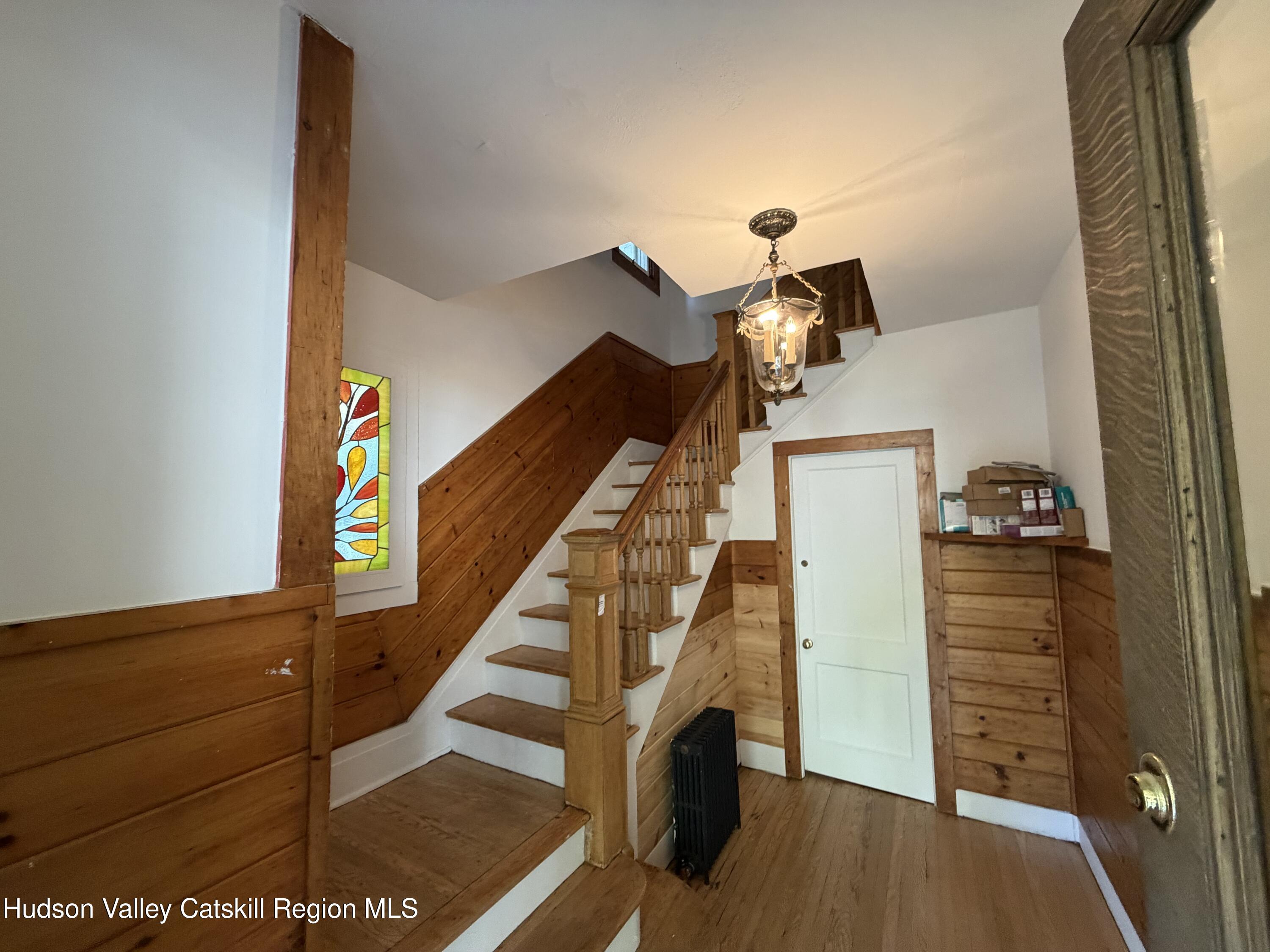 22 Maple Avenue 3
