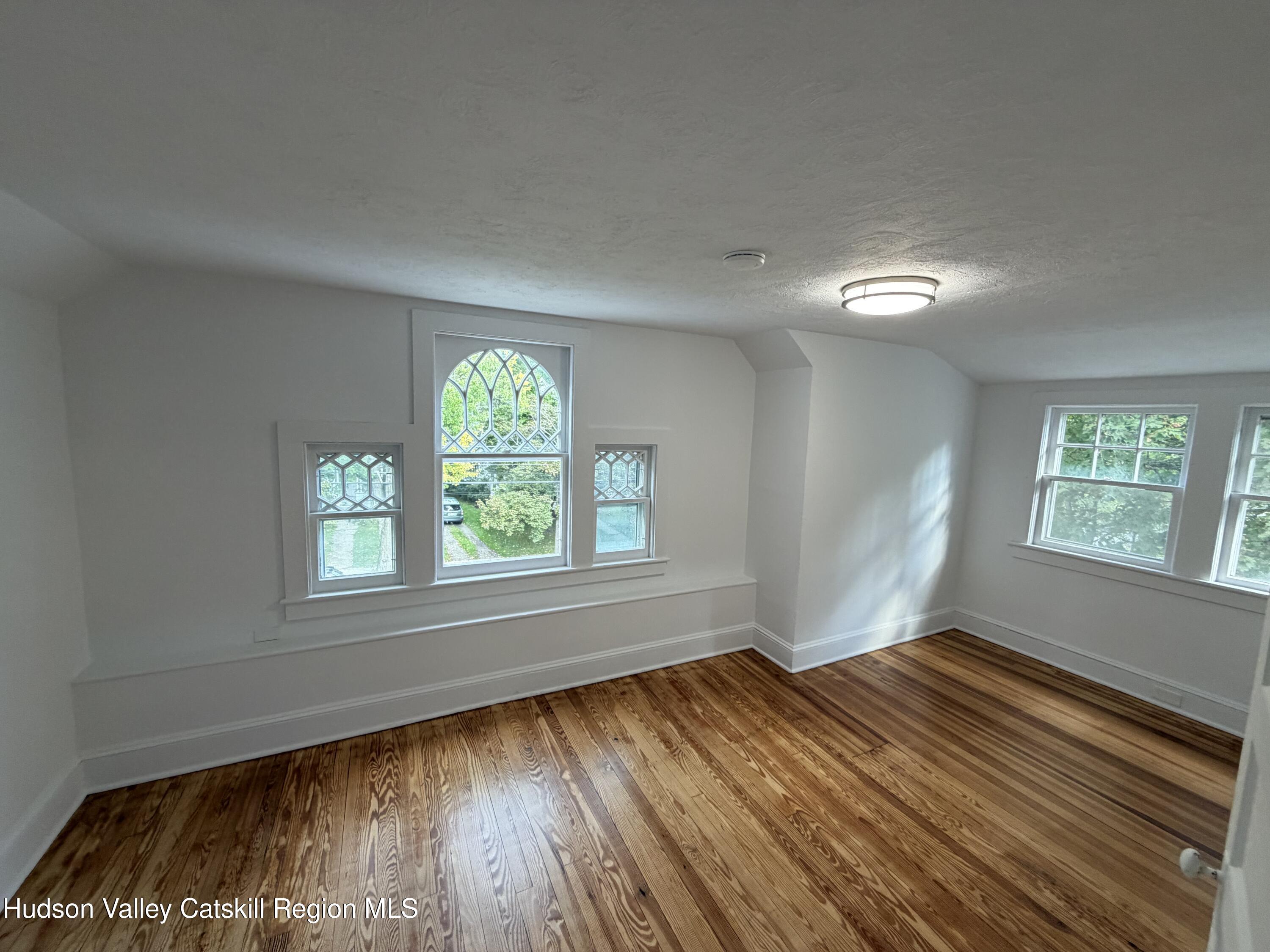 22 Maple Avenue 3