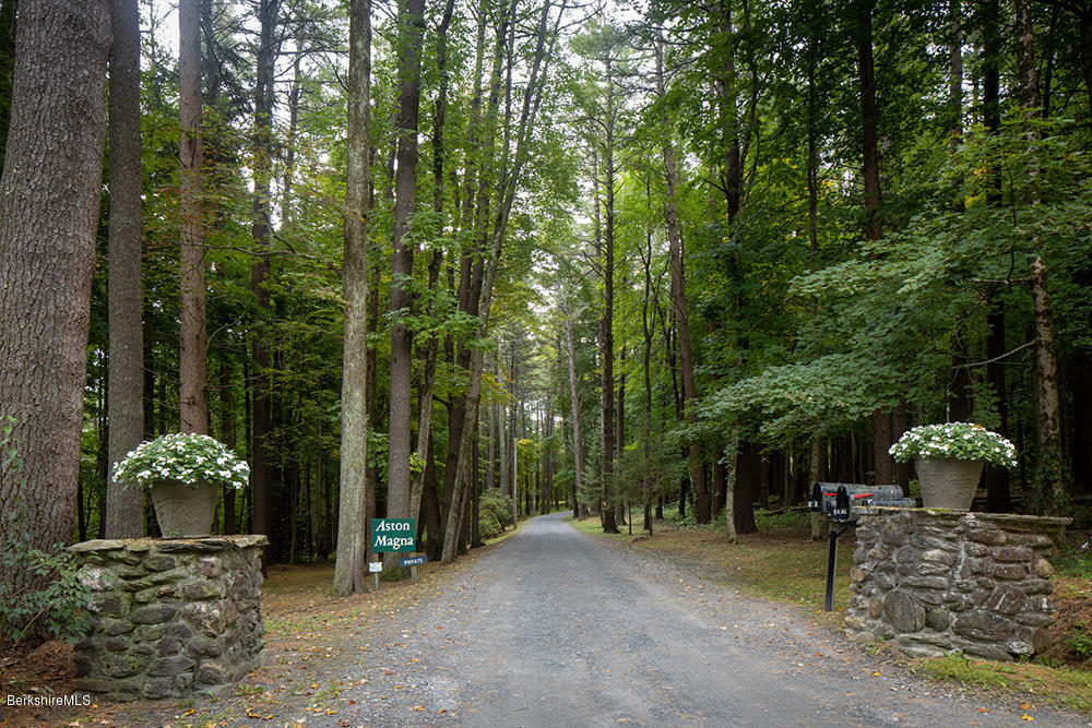 24 & 30 Berkshire Heights Rd