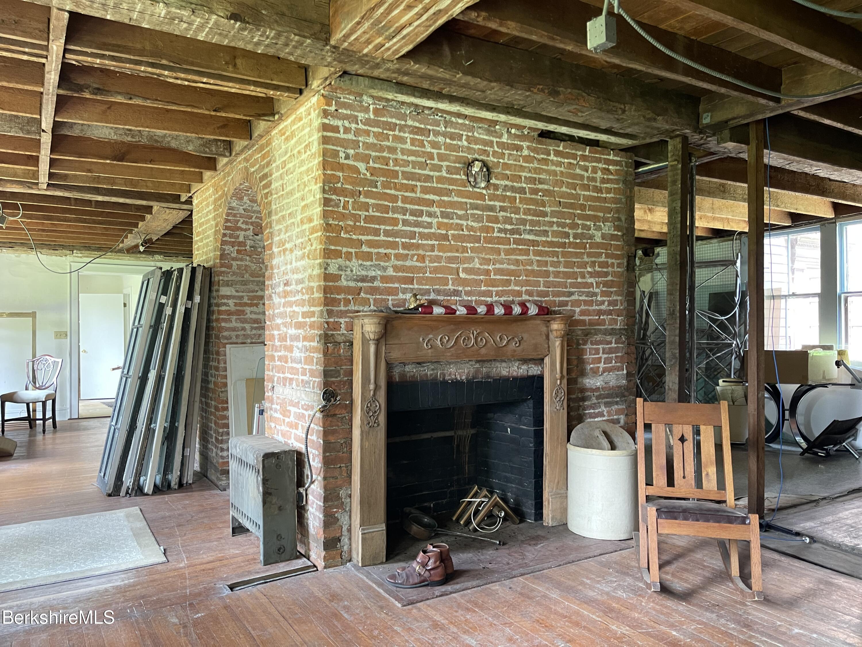 616 Sheffield Plain Rd