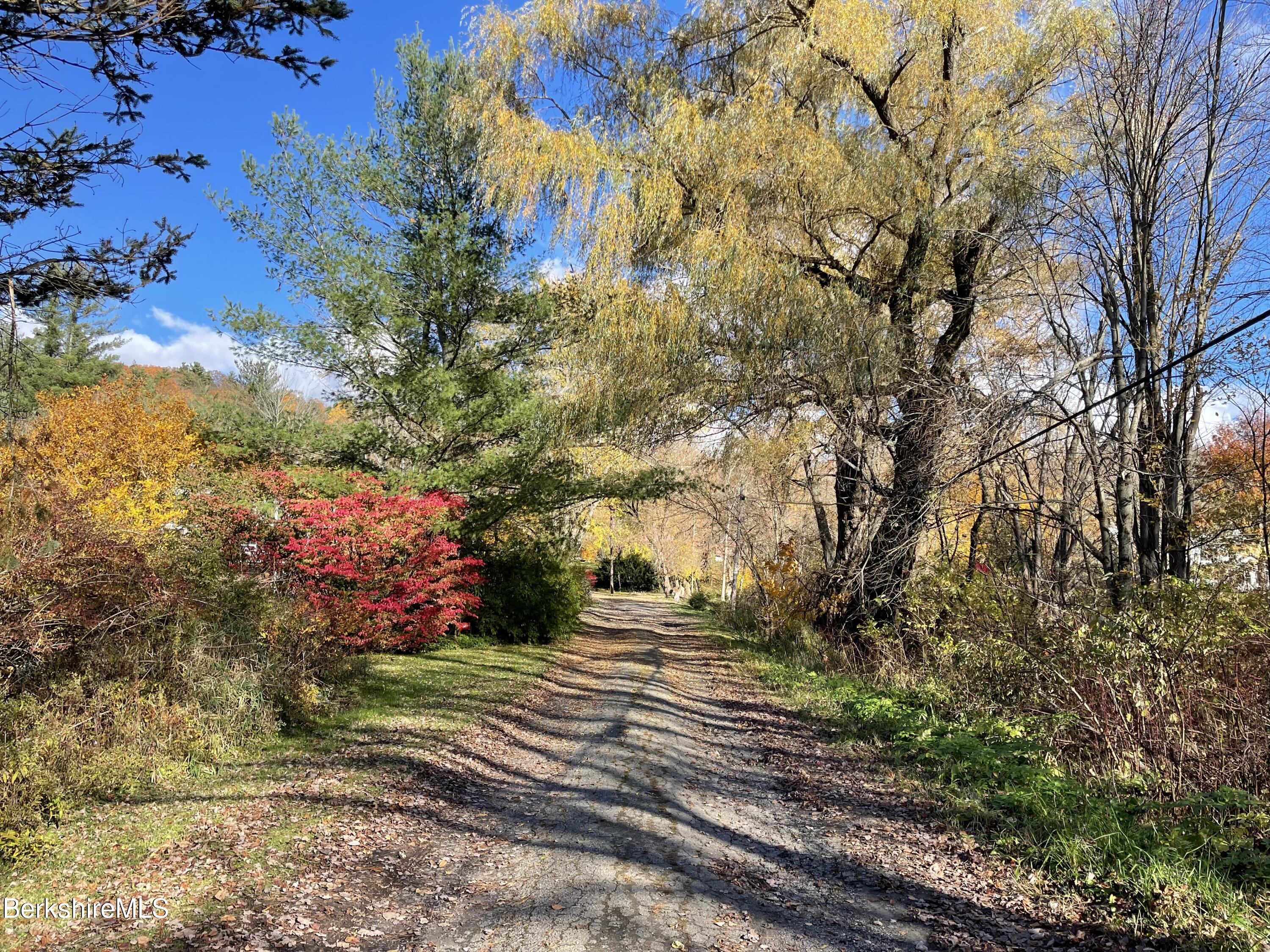 616 Sheffield Plain Rd