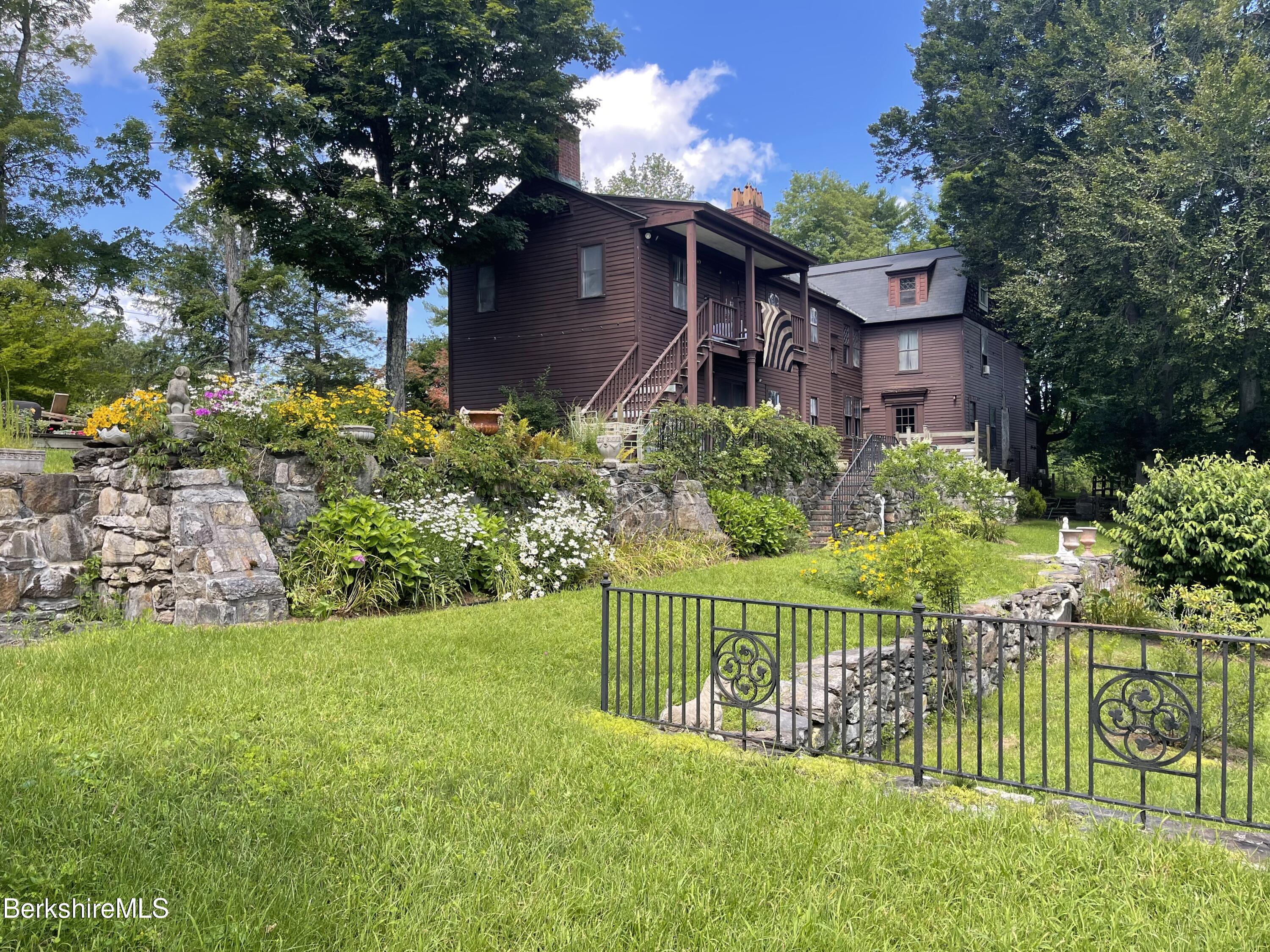 616 Sheffield Plain Rd