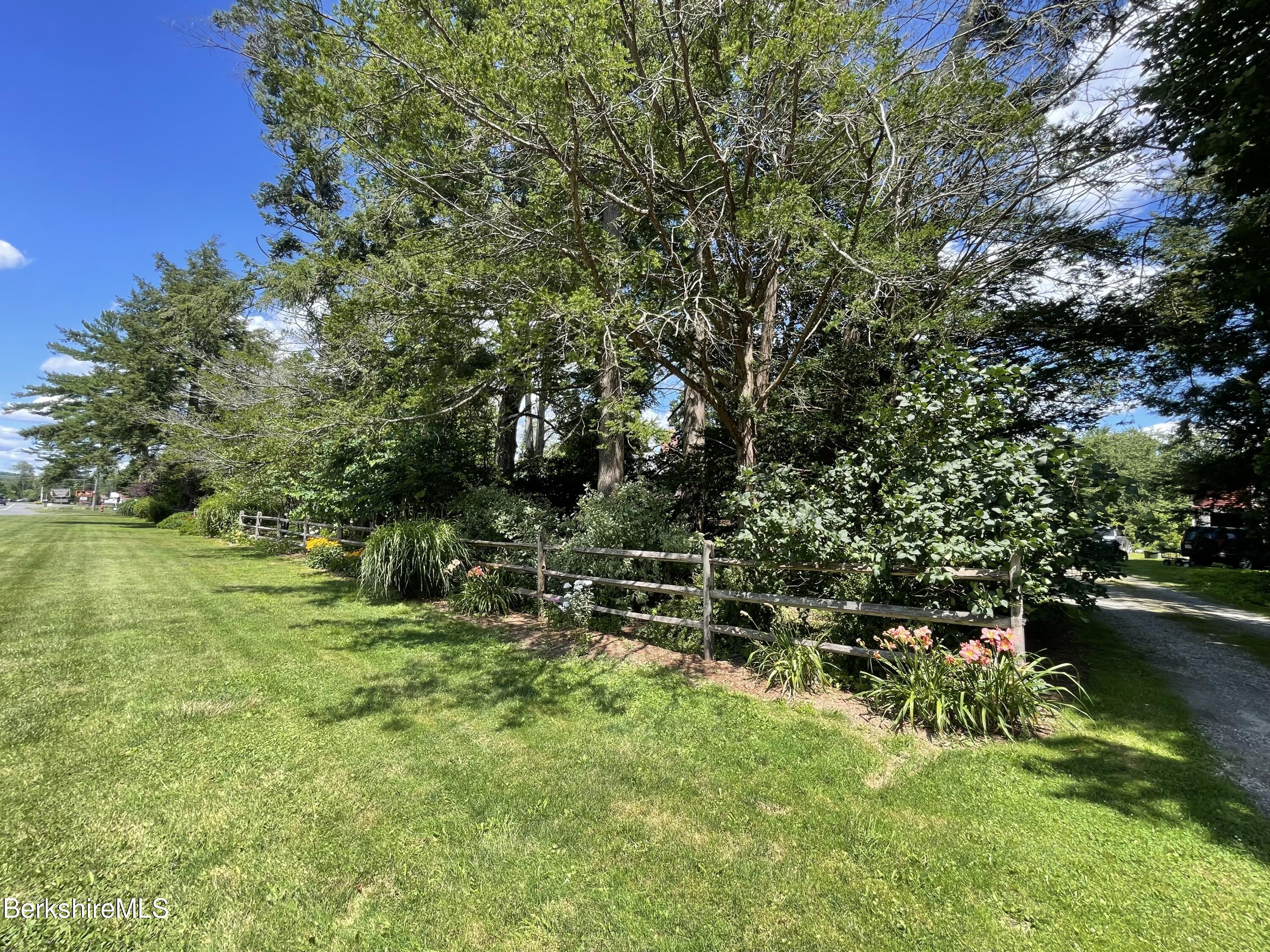 616 Sheffield Plain Rd