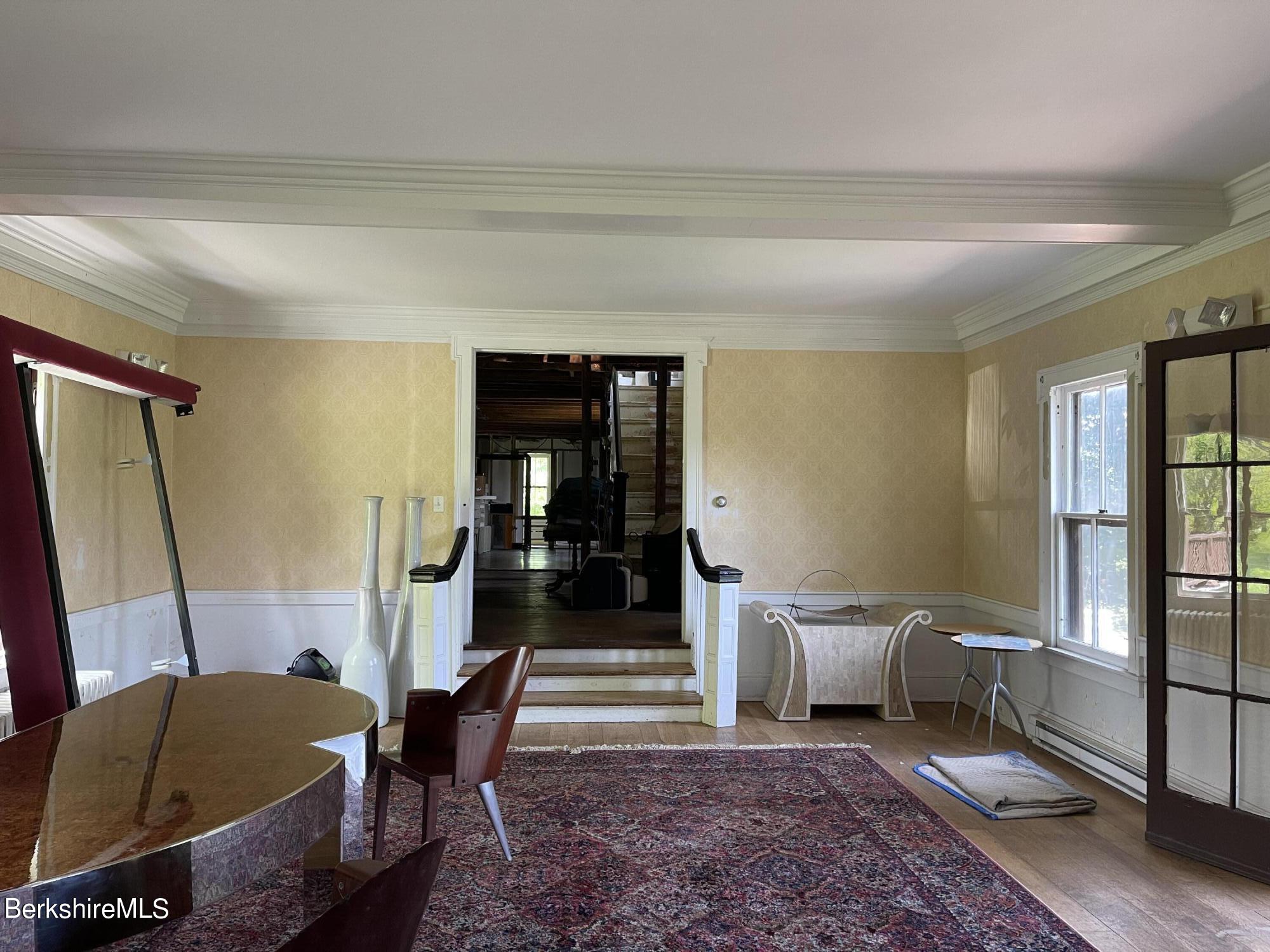 616 Sheffield Plain Rd