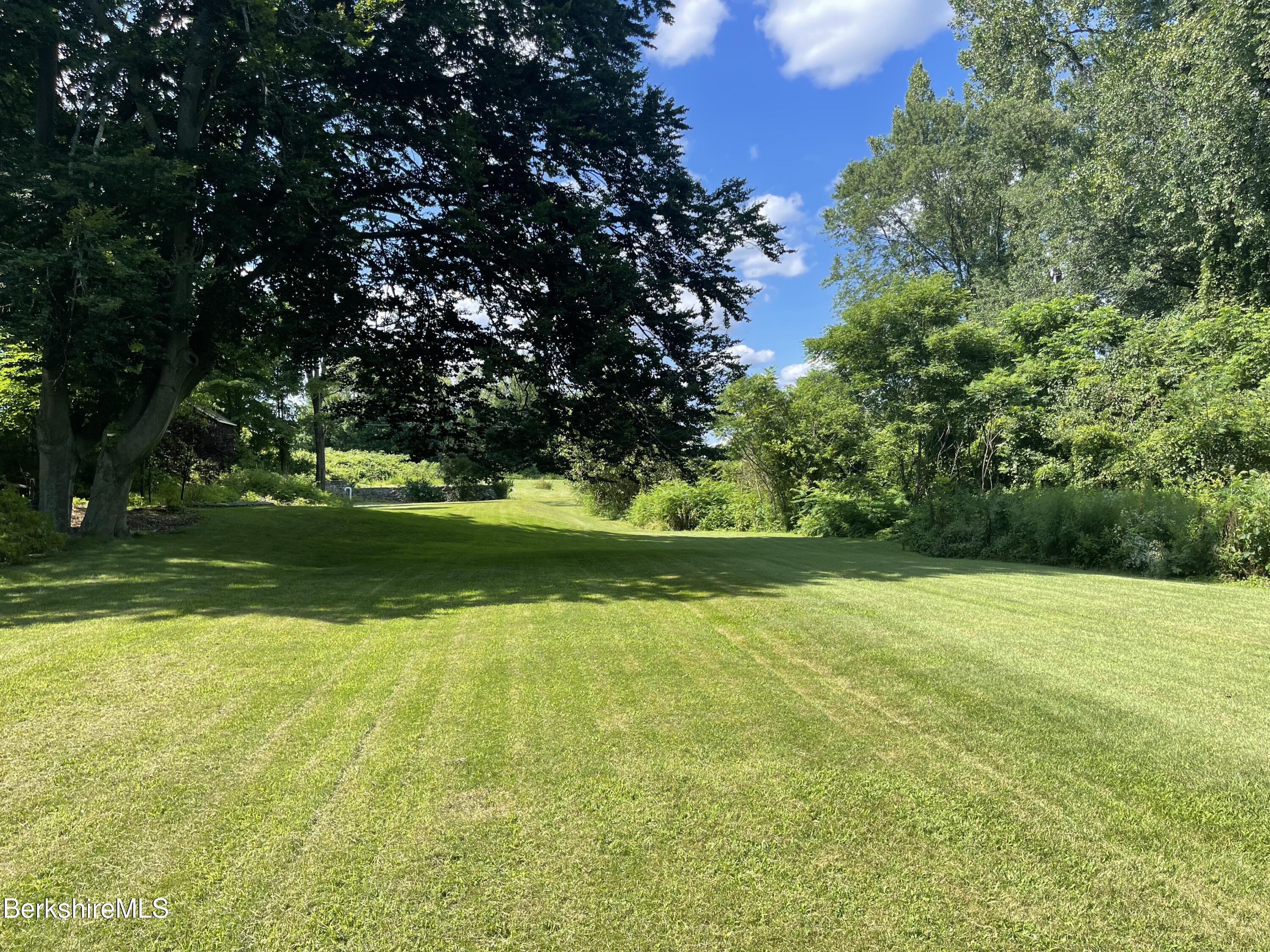 616 Sheffield Plain Rd