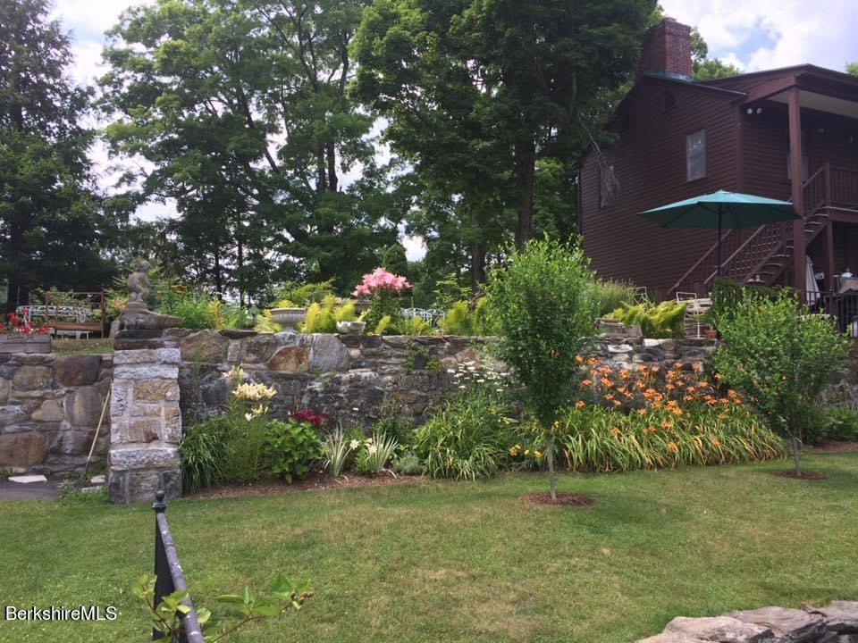 616 Sheffield Plain Rd