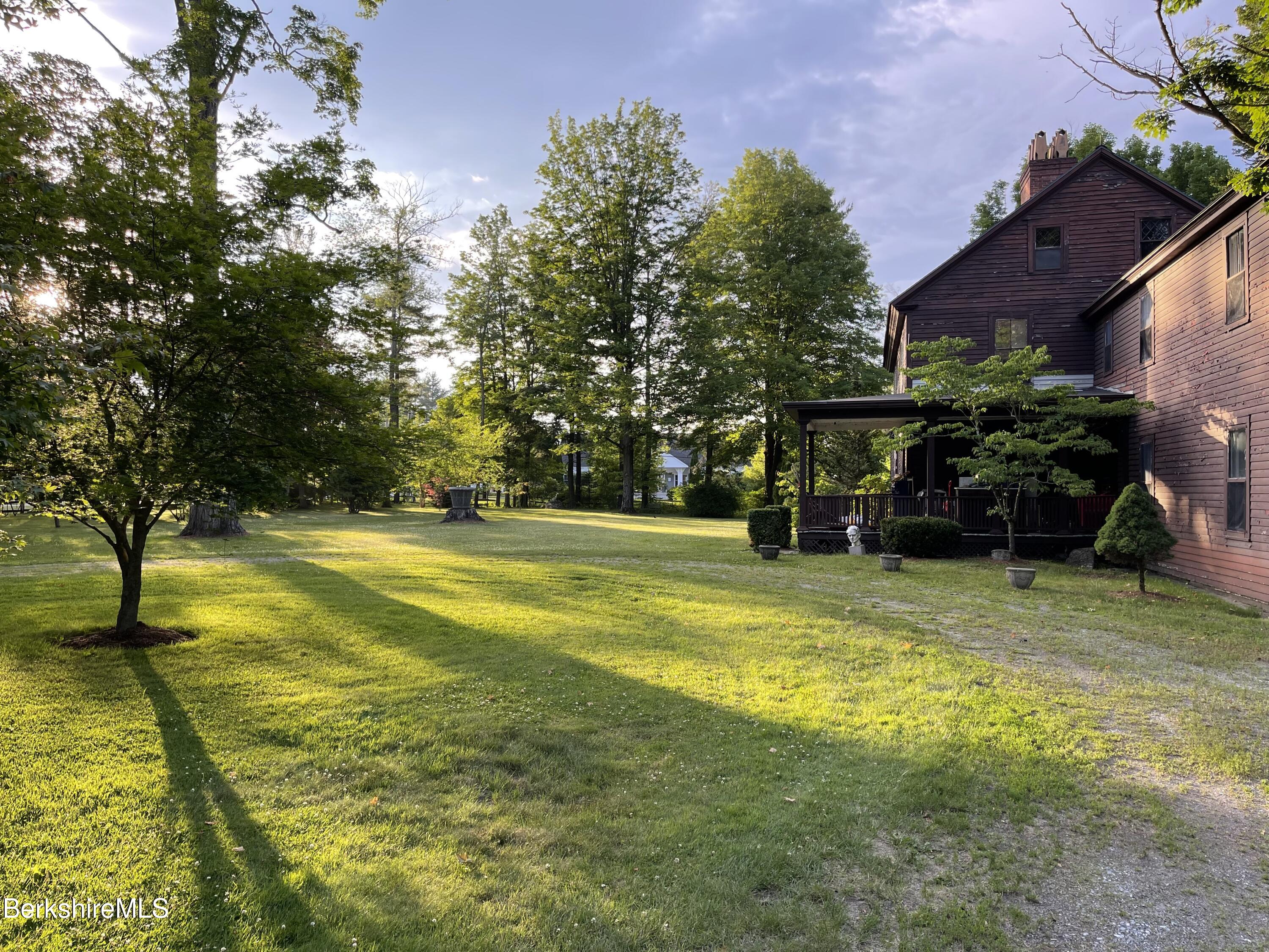 616 Sheffield Plain Rd