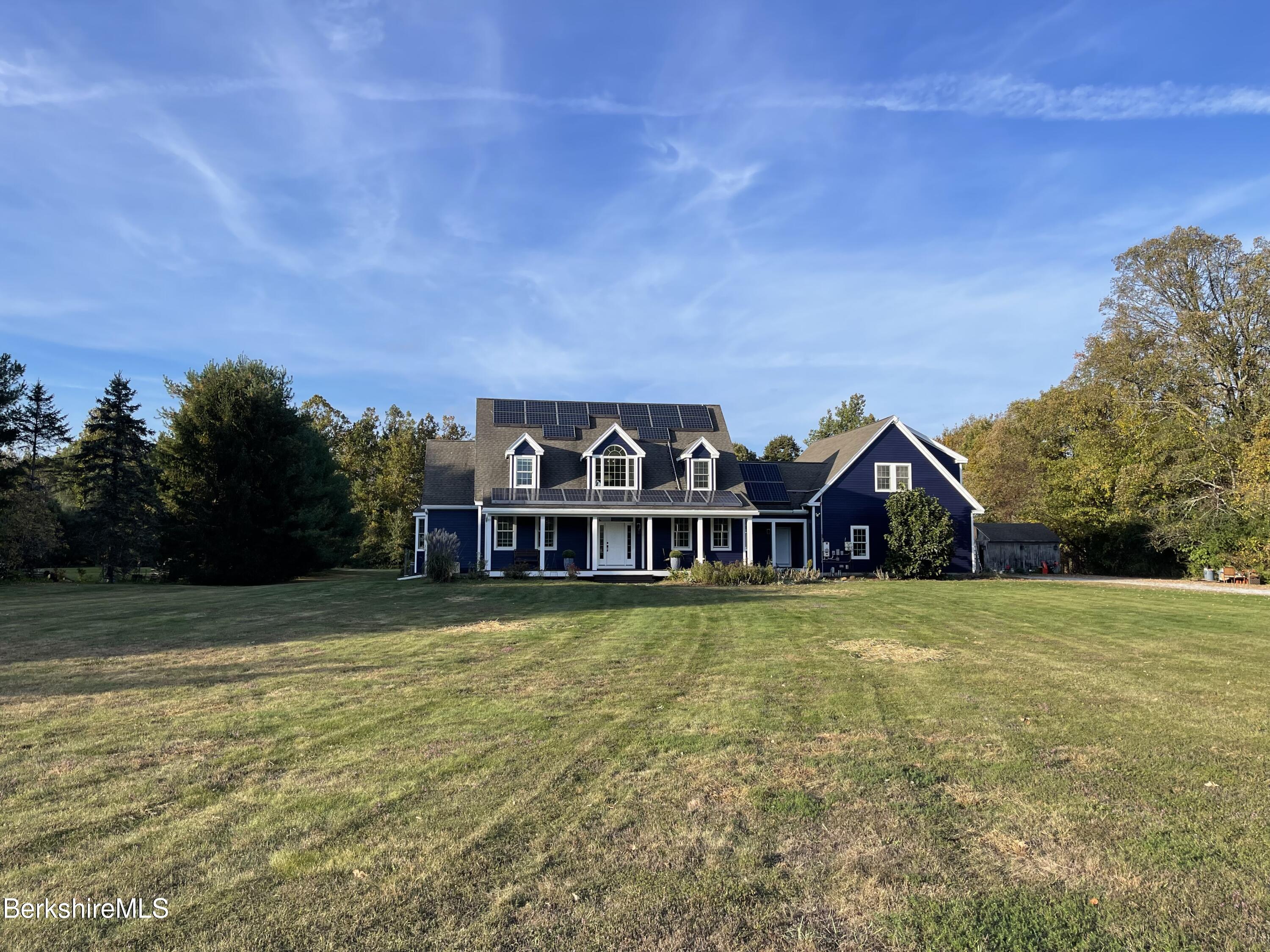 124 Egremont Plain Rd