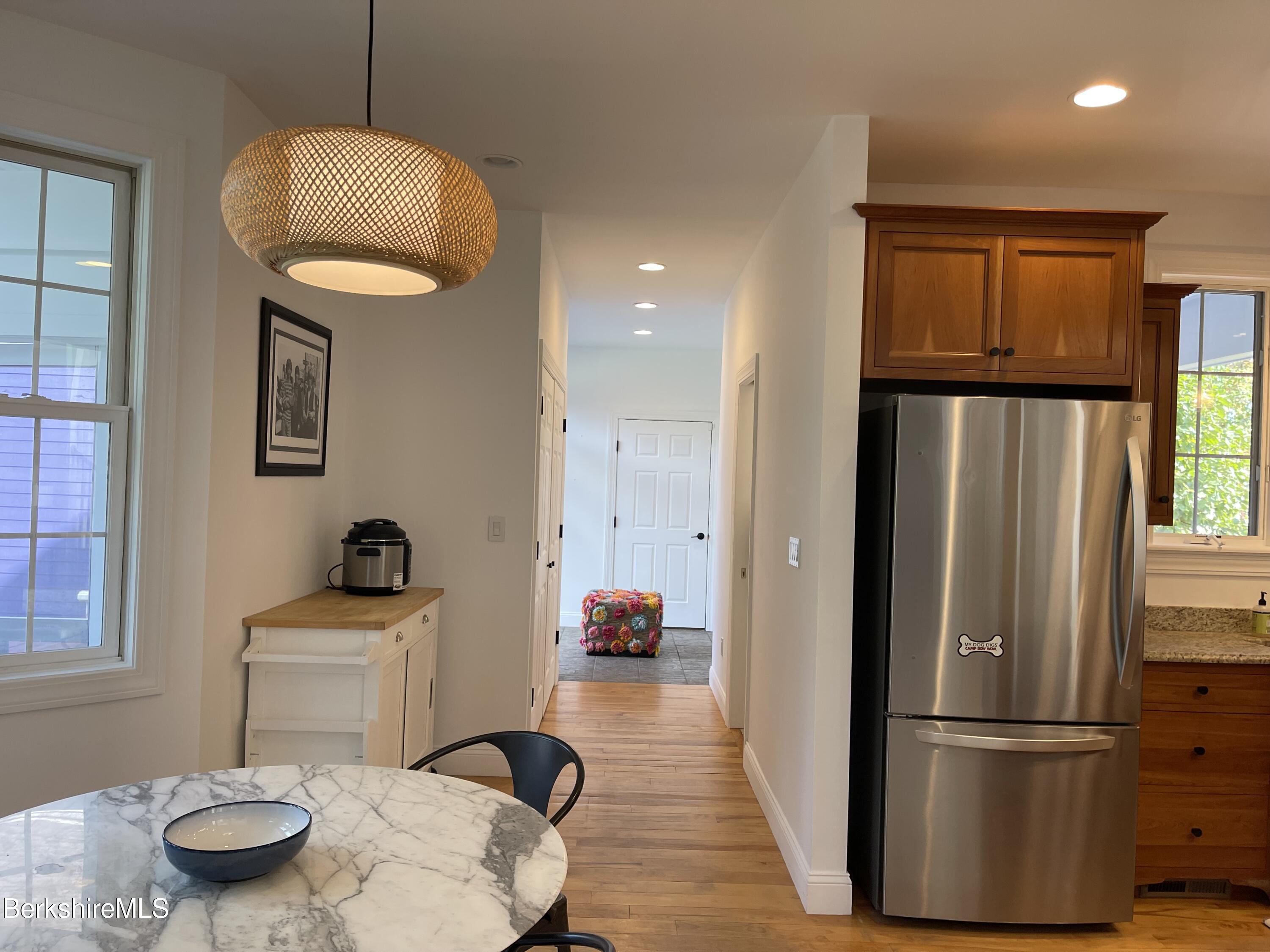 124 Egremont Plain Rd