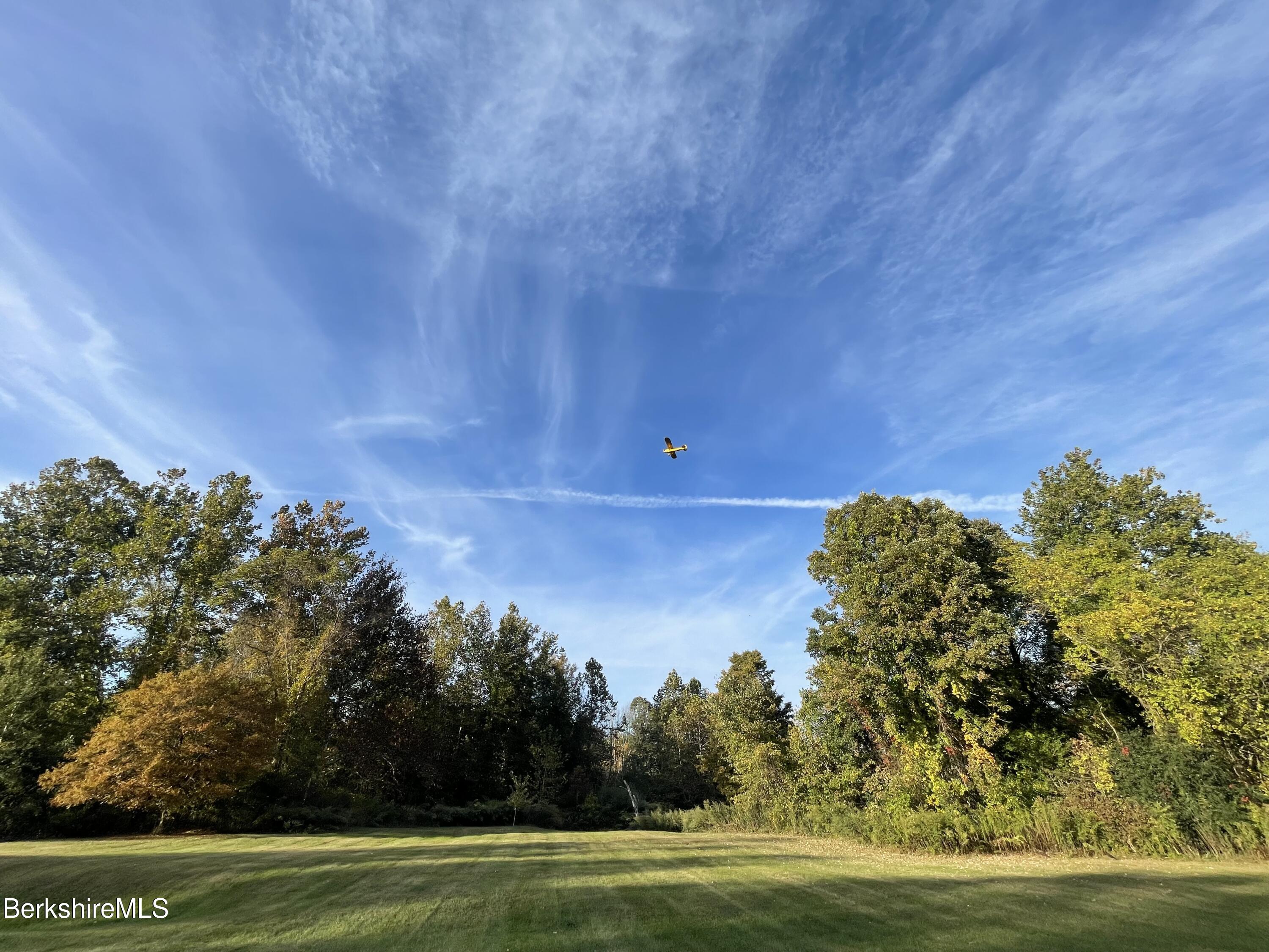 124 Egremont Plain Rd