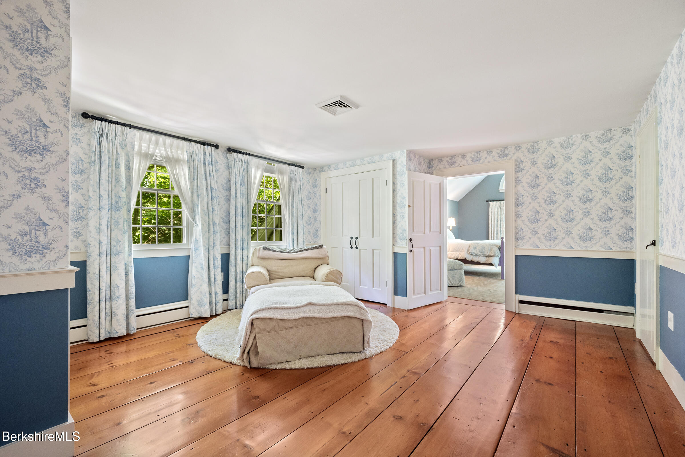 381 Egremont Rd