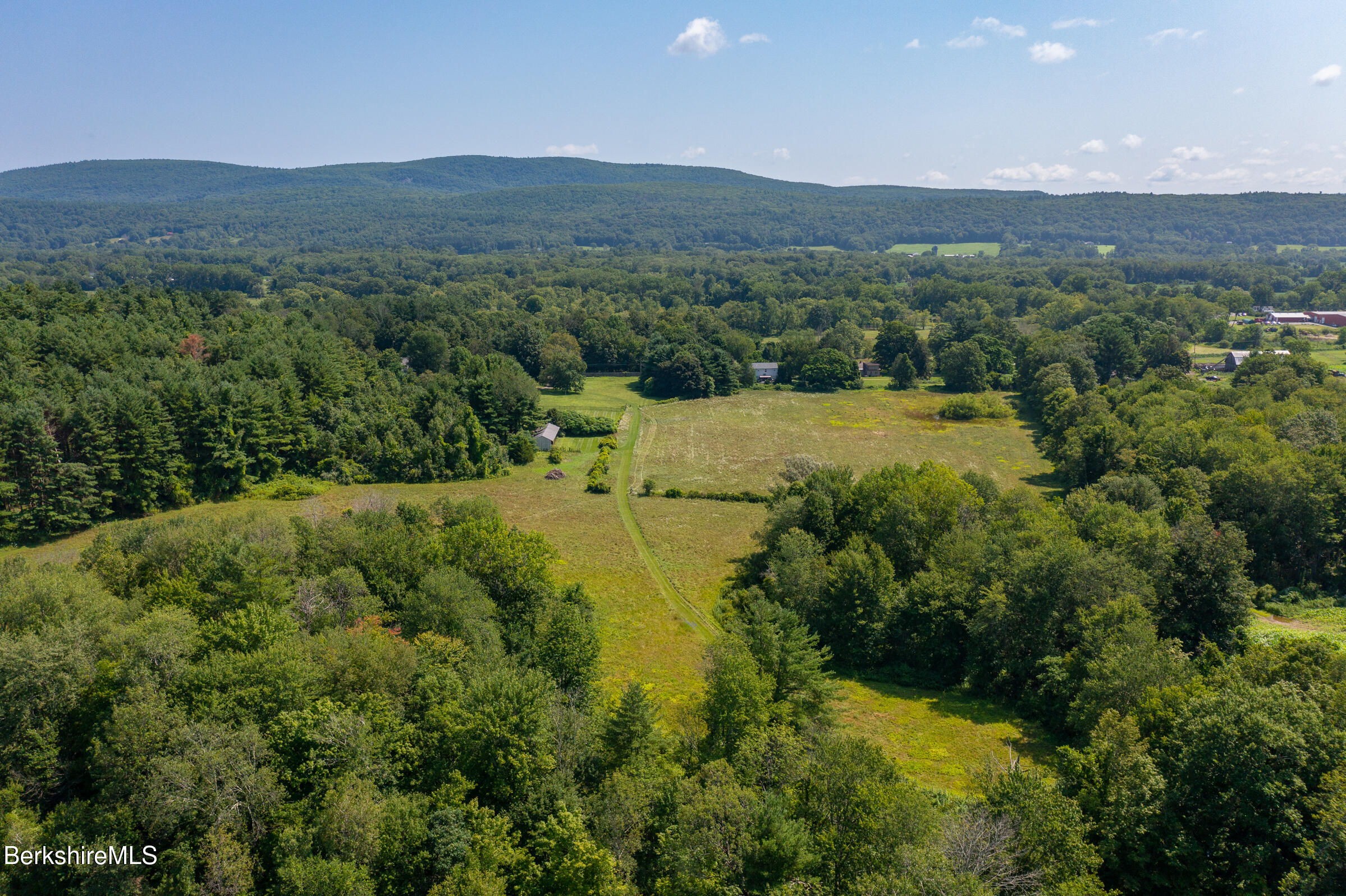 381 Egremont Rd