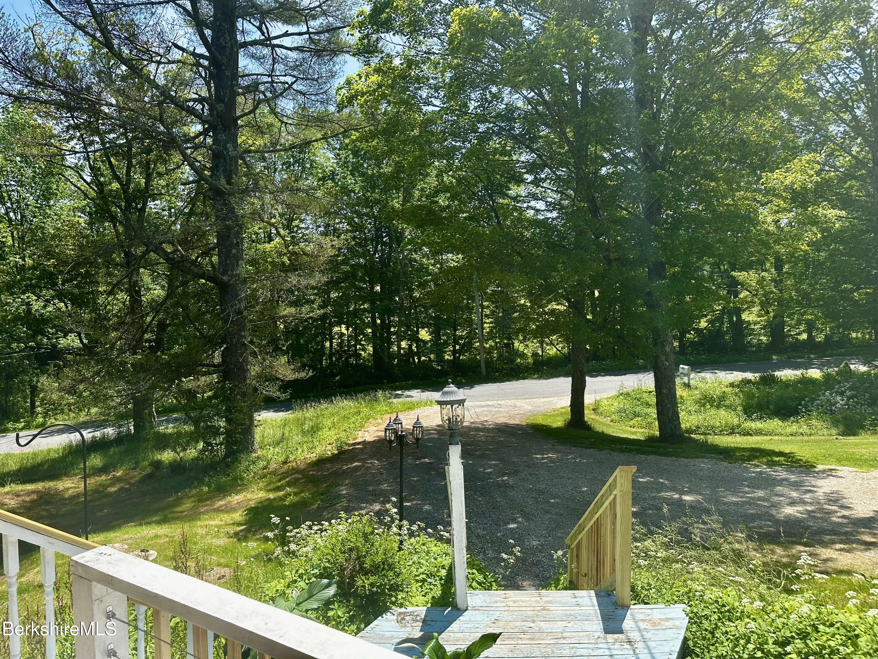 1689 East Windsor Rd