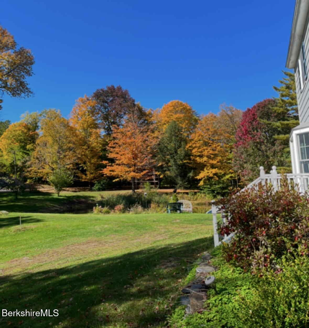 1689 East Windsor Rd