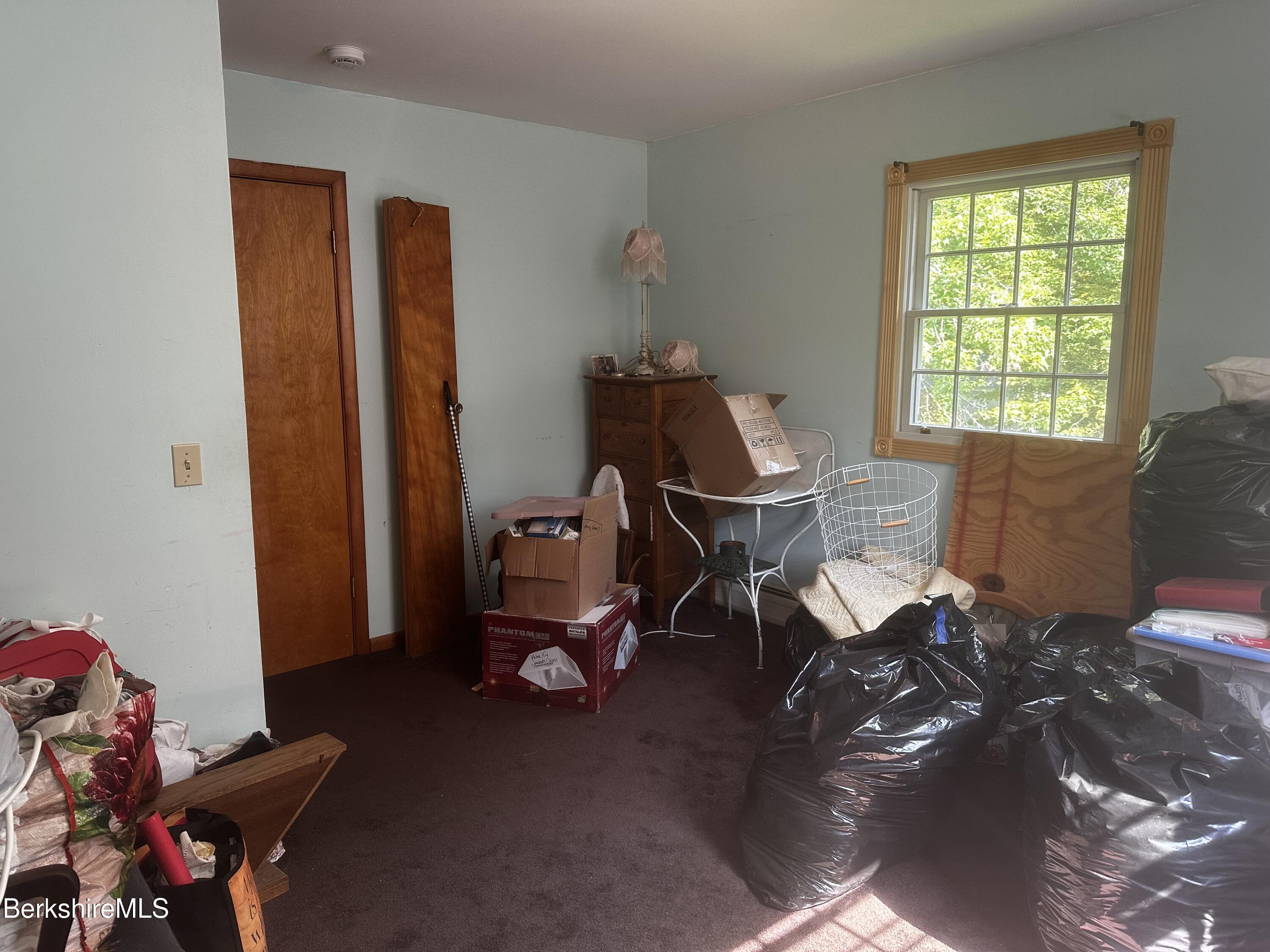 1689 East Windsor Rd