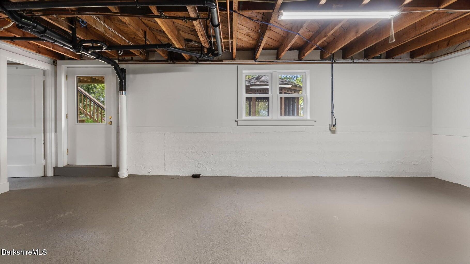 111 Castle Hill Ave