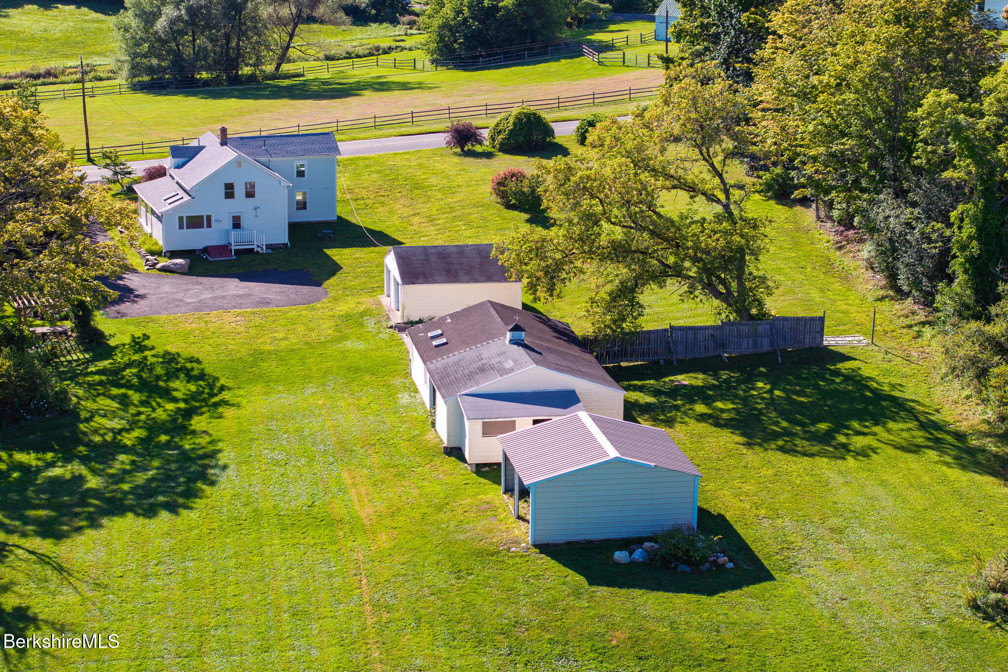 35 Chapman Rd