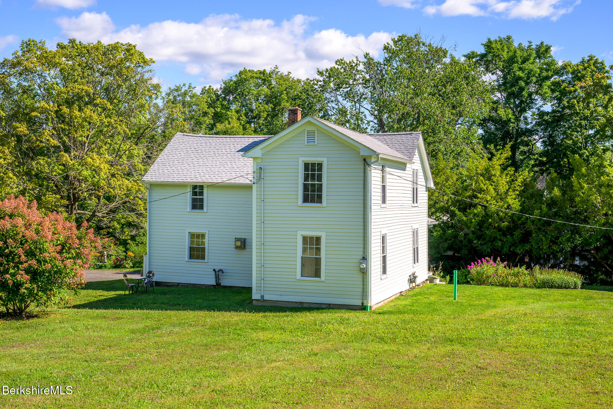 35 Chapman Rd