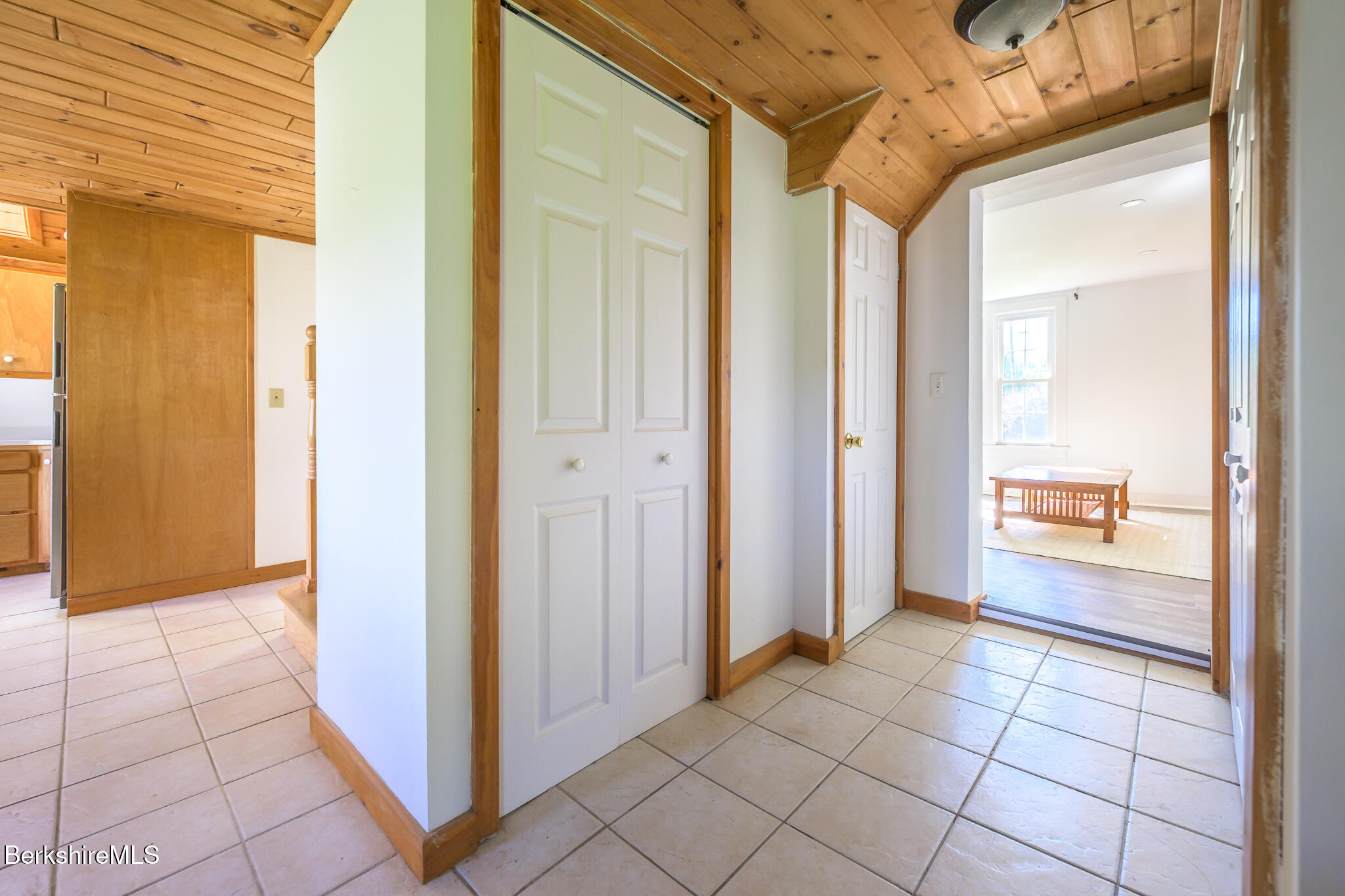 35 Chapman Rd