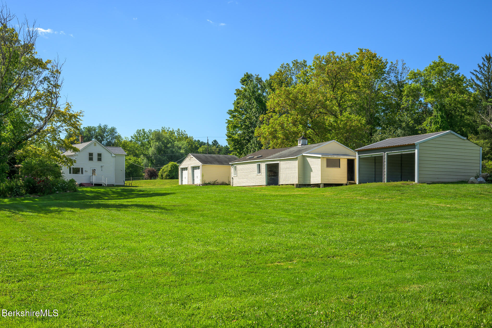 35 Chapman Rd