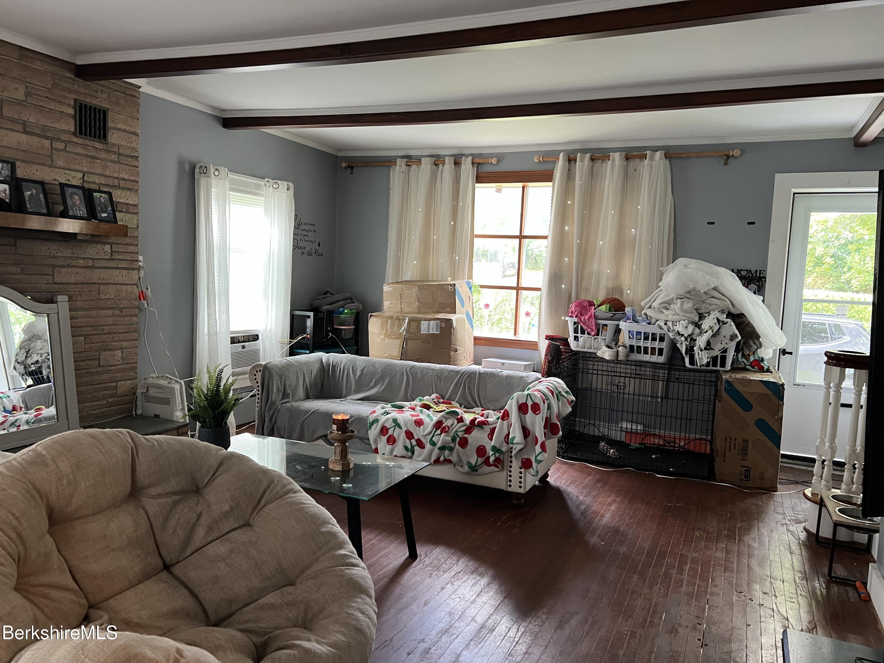 261-263 Pomeroy Ave