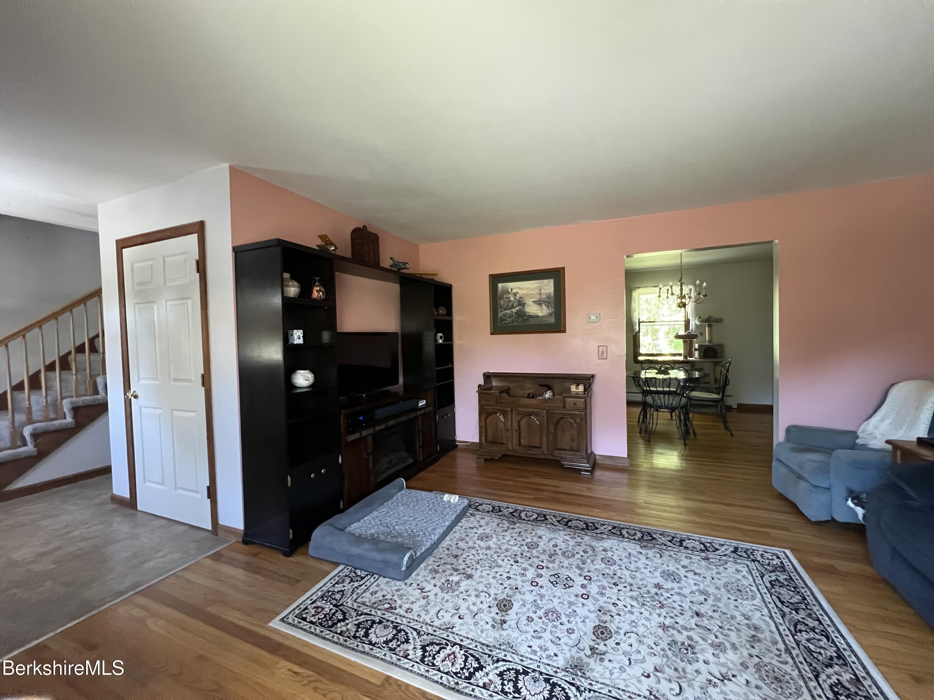 215 Partridge Rd