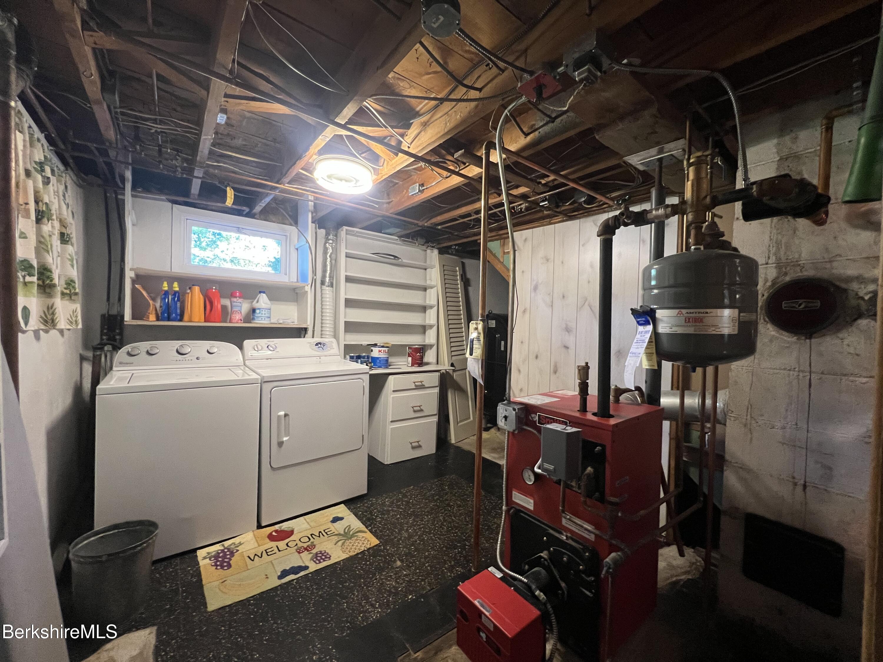 39 Highlawn Dr