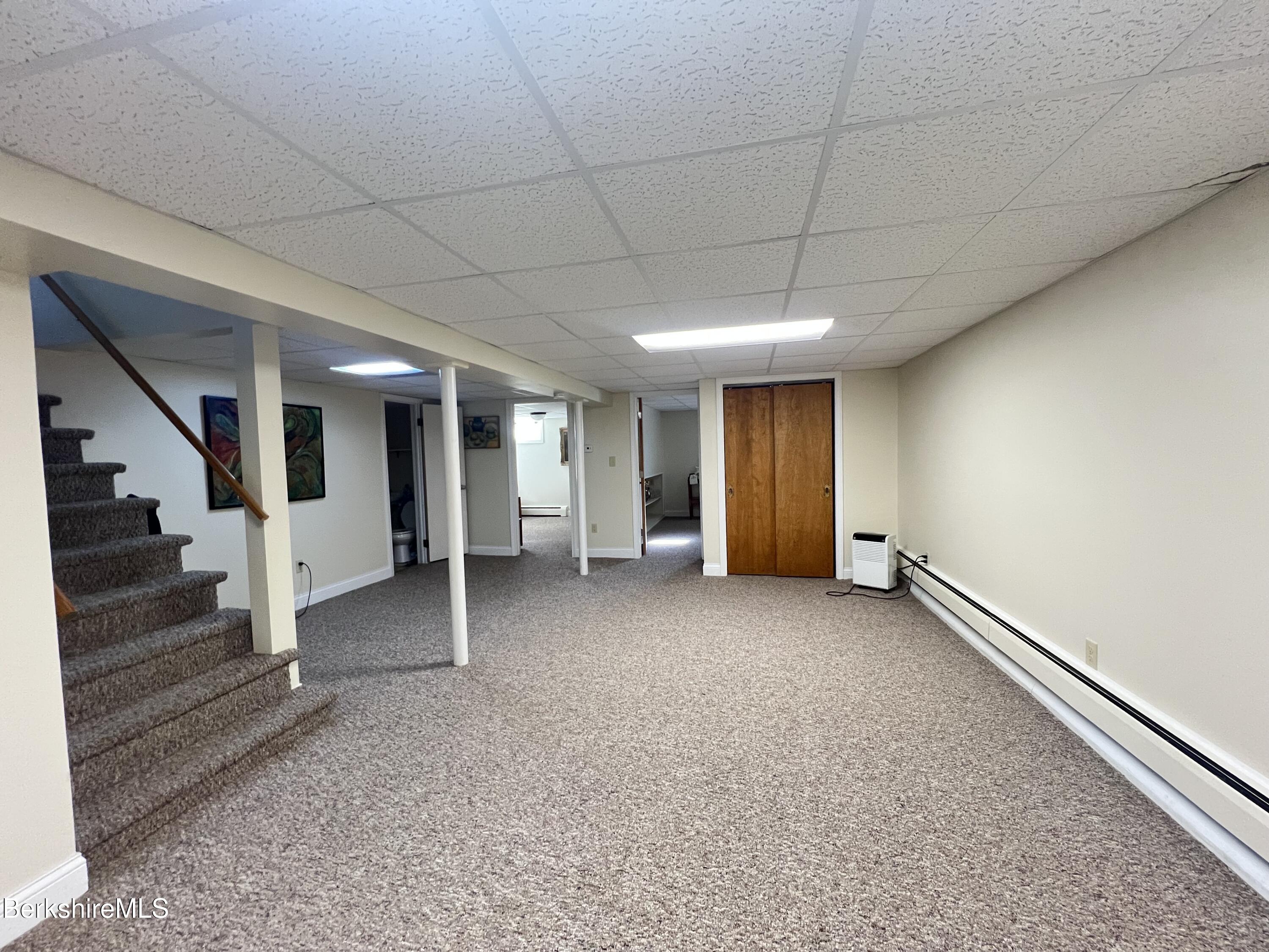 39 Highlawn Dr
