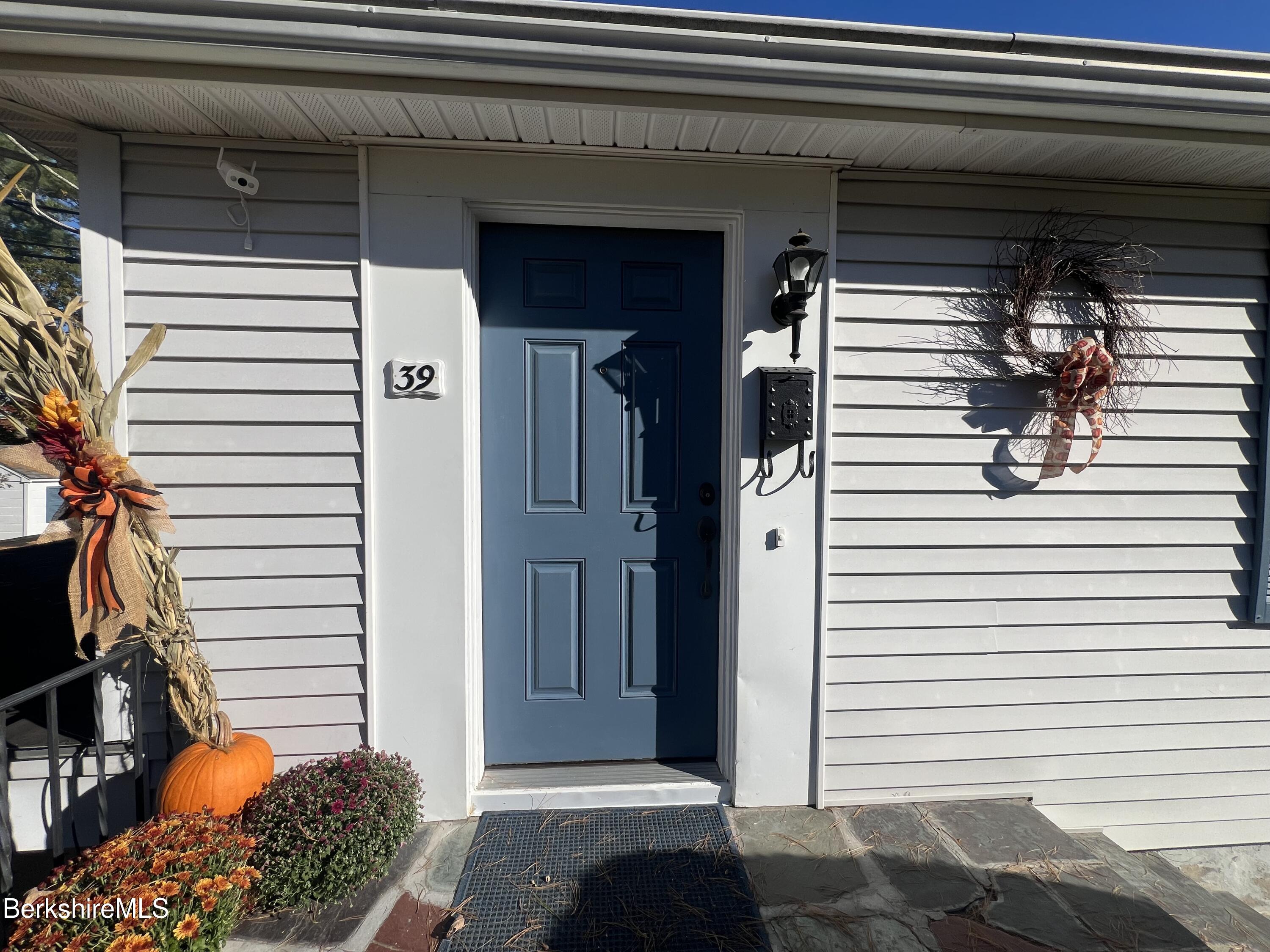 39 Highlawn Dr