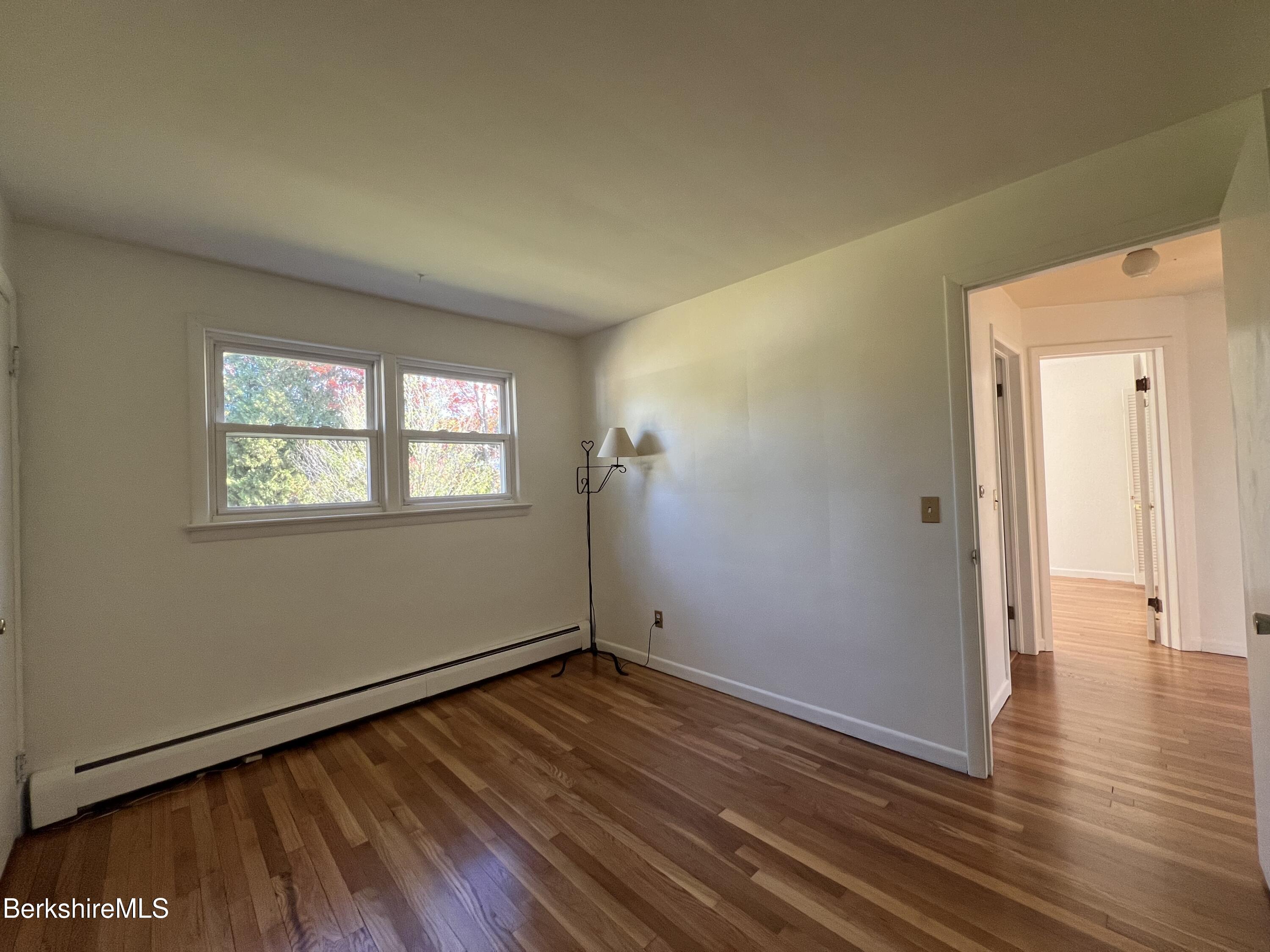 39 Highlawn Dr