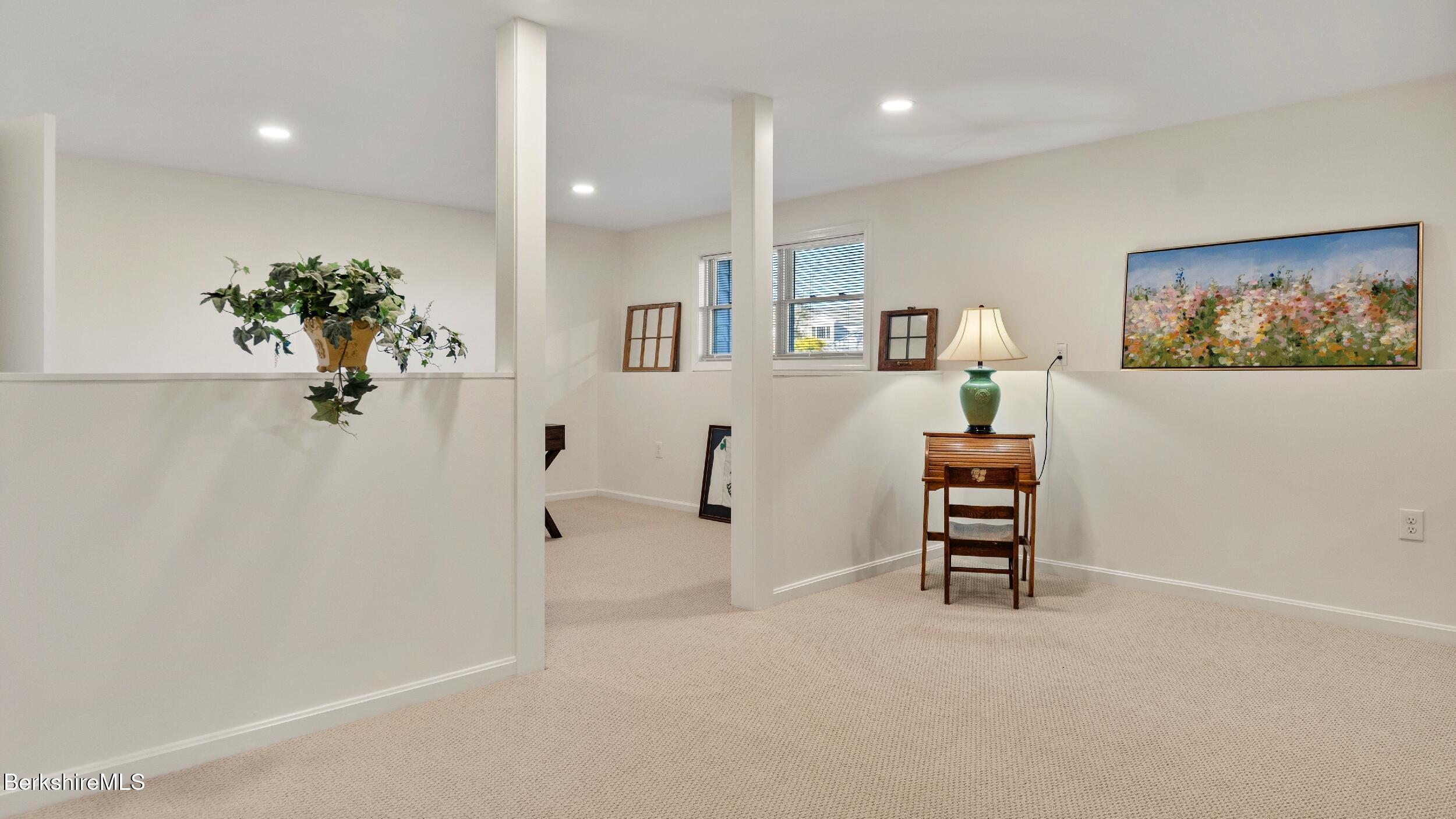 1136 Barker Rd, 11